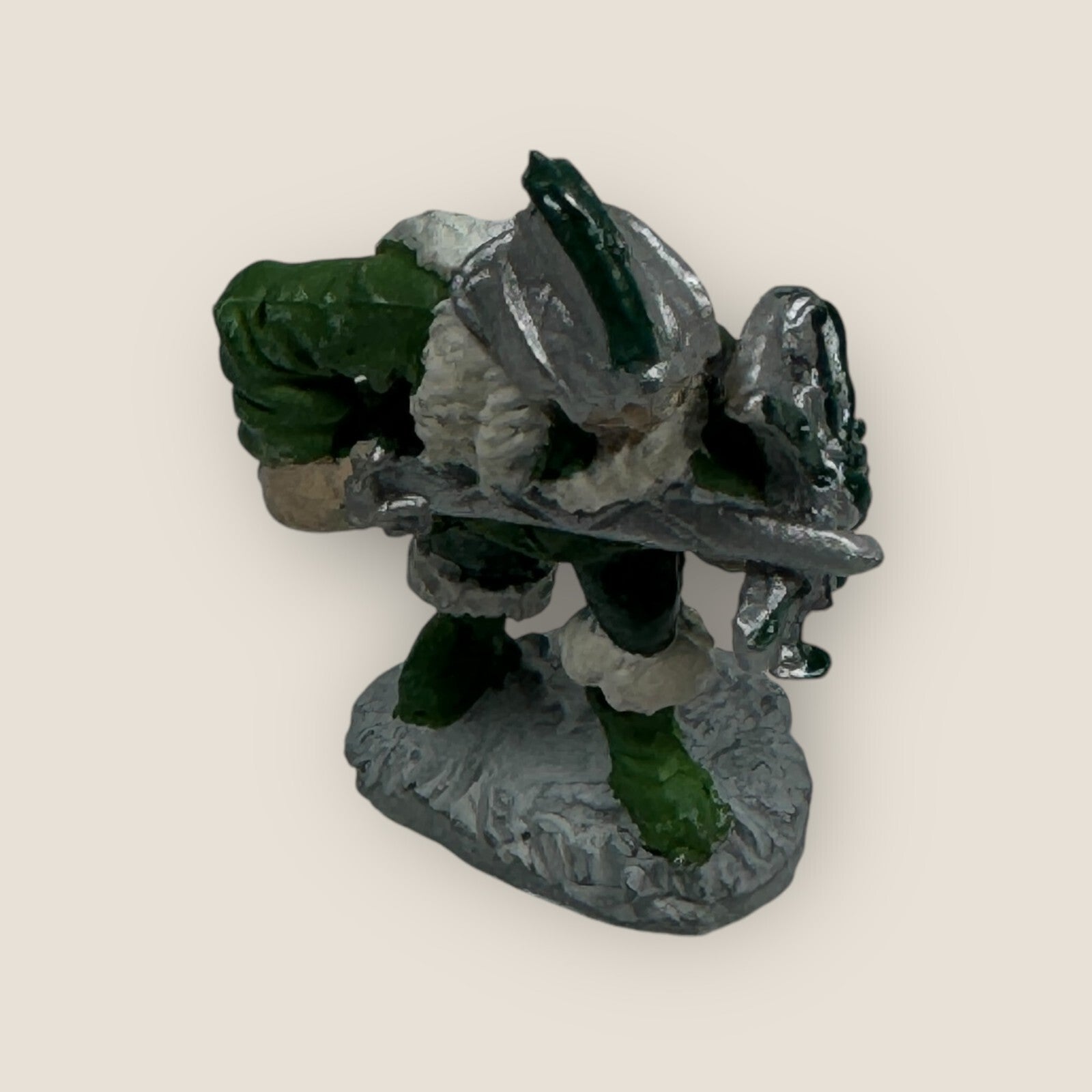 Dungeons & Dragons Lot of 4 Human Male Assassins Lead Miniatures Ral Partha 1976