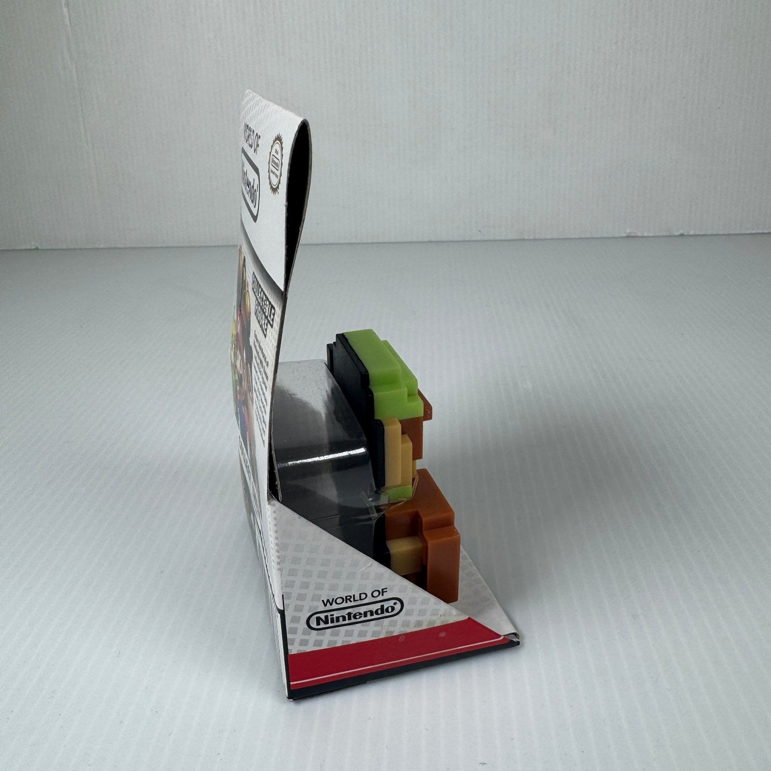 World of Nintendo 8-Bit Link Super Mario Collectible Figure 2.5" Jakks Pacific