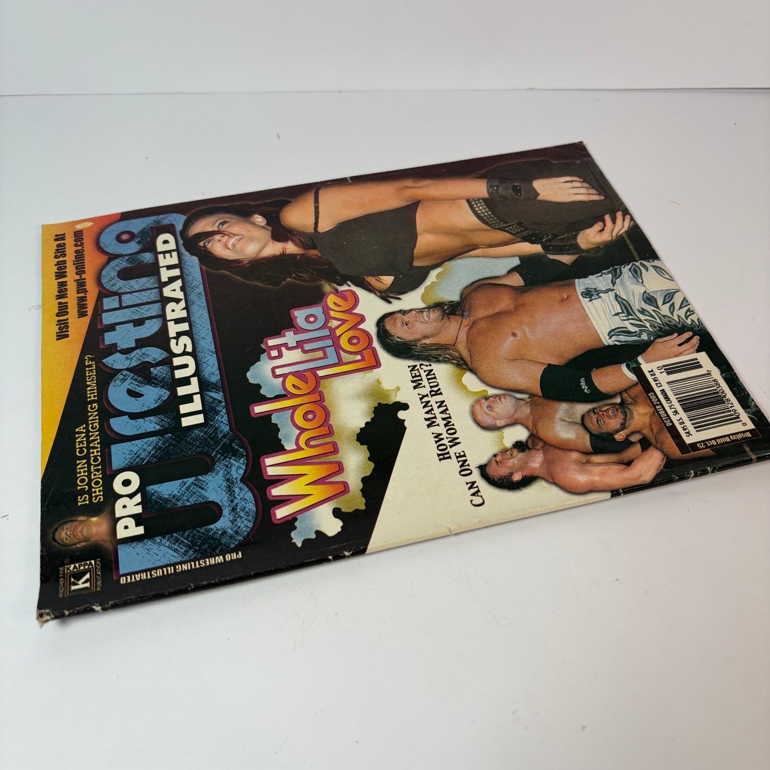 Pro Wrestling Illustrated October 2005 Lita Edge Magazine Wrestling PWI
