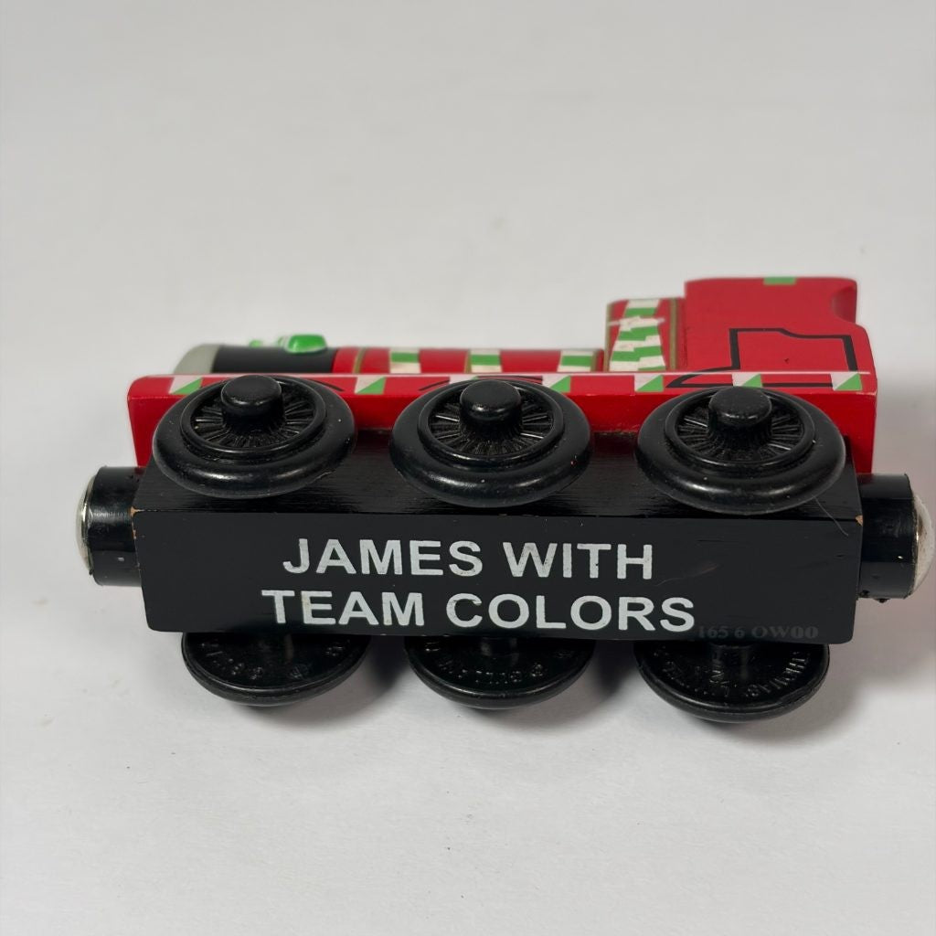 Thomas & Friends Wooden Railway James With Team Colors Train Engine Only