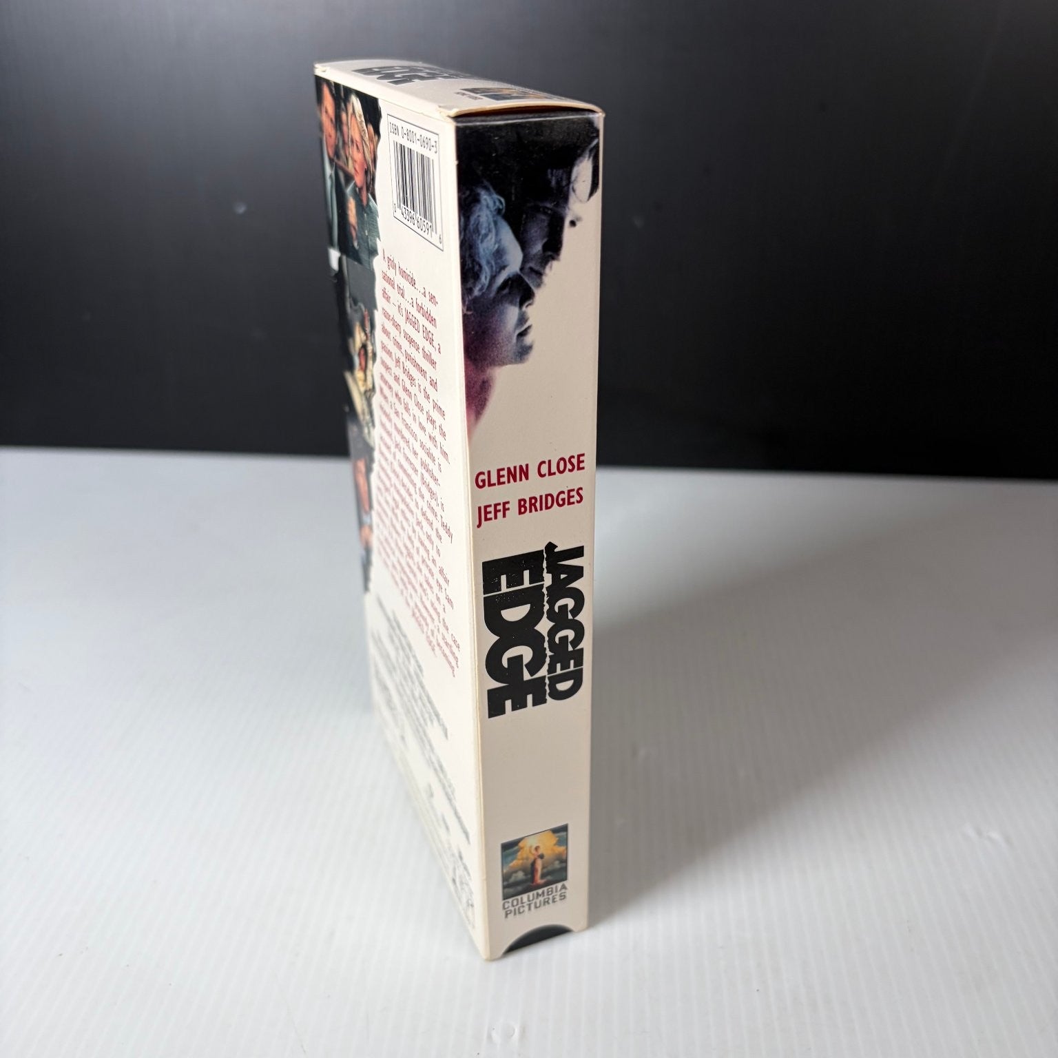 Jagged Edge VHS 1985 Thriller Original Release Columbia Pictures