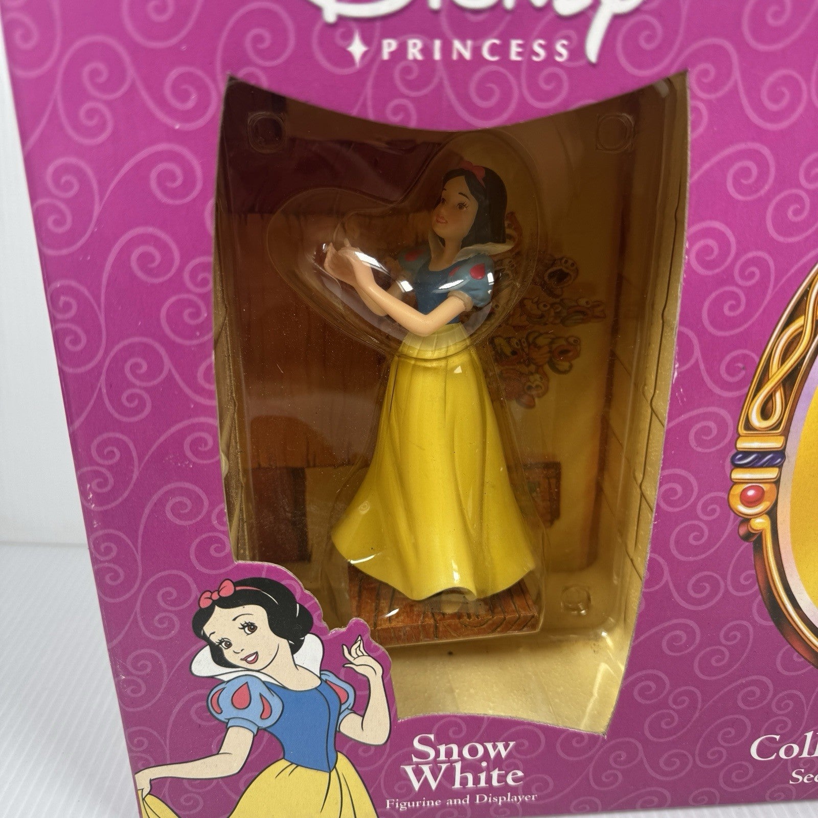 Disney Enesco Snow White & The Seven Dwarfs 65th Anniversary Collector Set