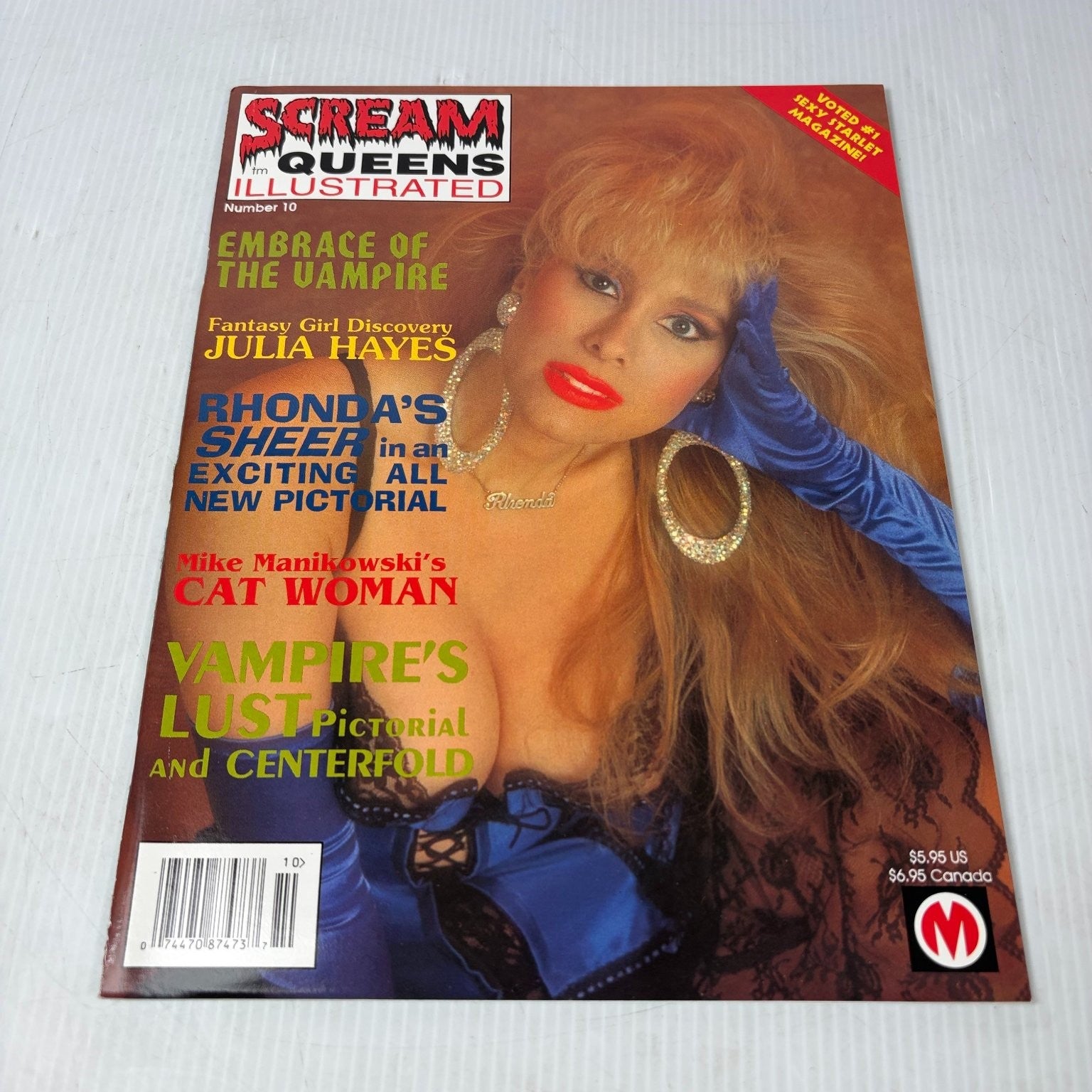 Scream Queens Illustrated Number 10 Vampire Pictorial Centerfold