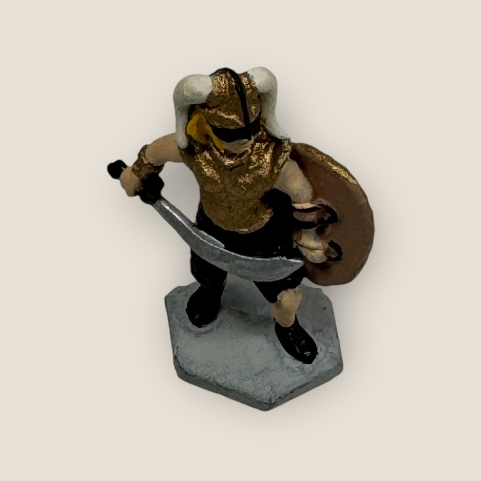 Dungeons & Dragons Lot 4 Fighter Human Females Painted Lead Miniatures Heritage