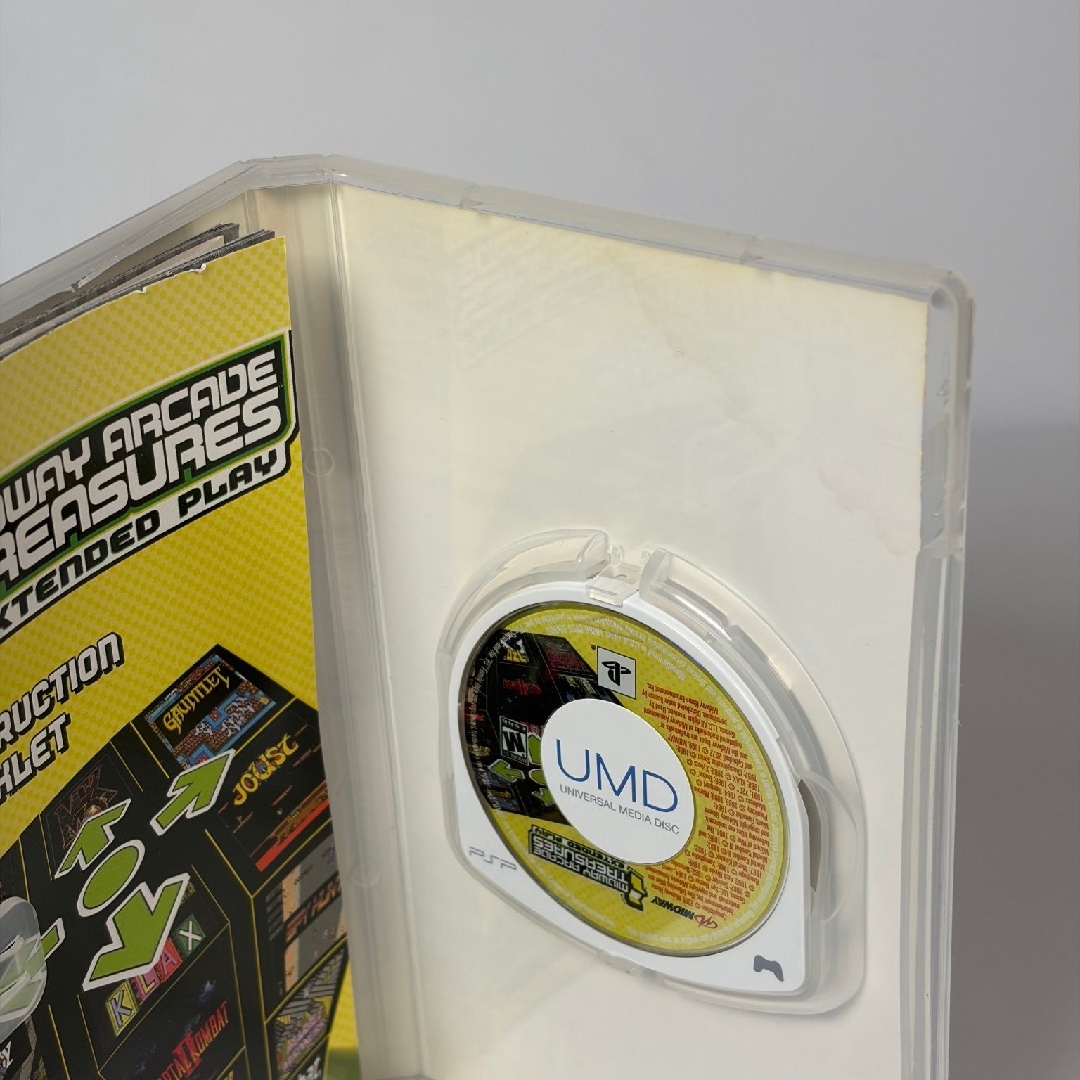 Midway Arcade Treasures Extended Play PSP Game Classic Arcade Complete CIB