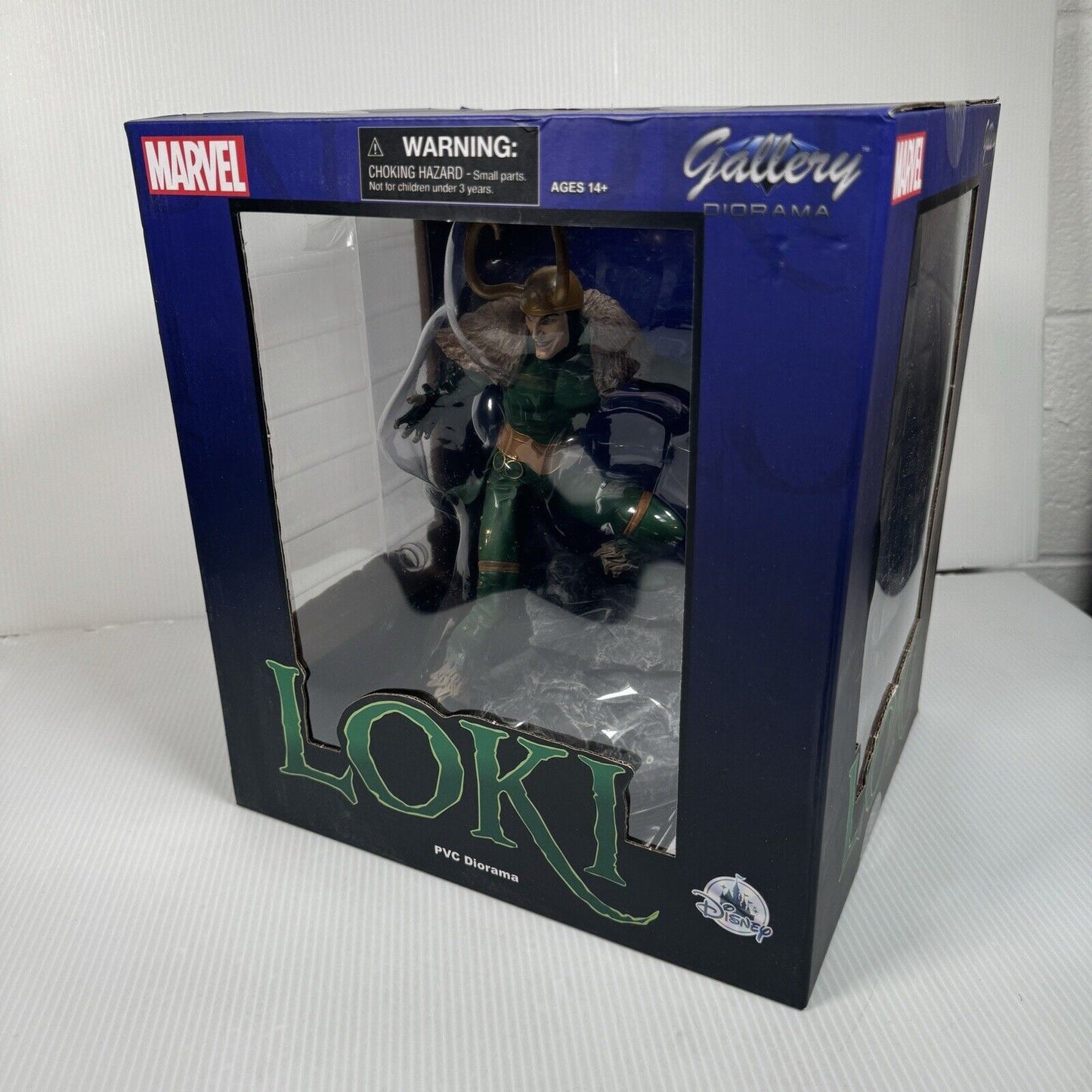 MARVEL GALLERY LOKI 10" PVC DIORAMA TOY FIGURE STATUE DIAMOND SELECT AVENGERS