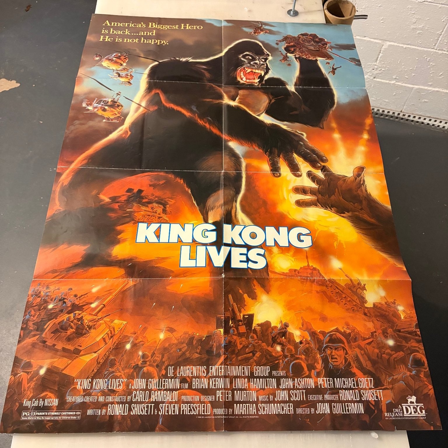 King Kong Lives 1986 One Sheet Movie Poster Linda Hamilton John Guillermin