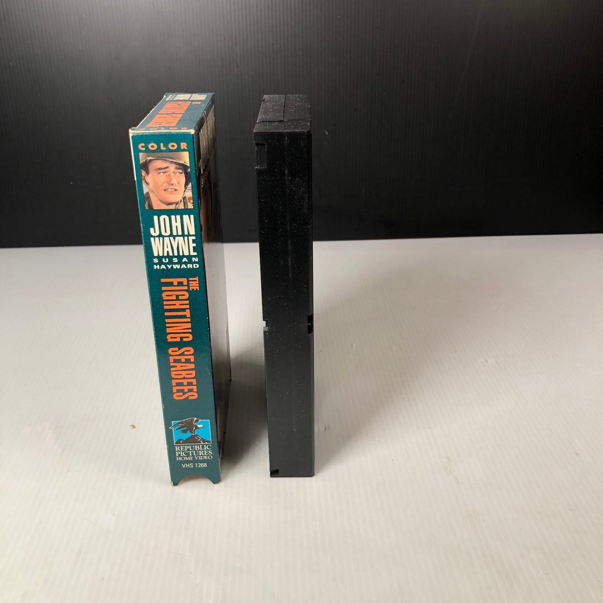 The Fighting Seabees VHS 1944 John Wayne War Classic Republic Pictures