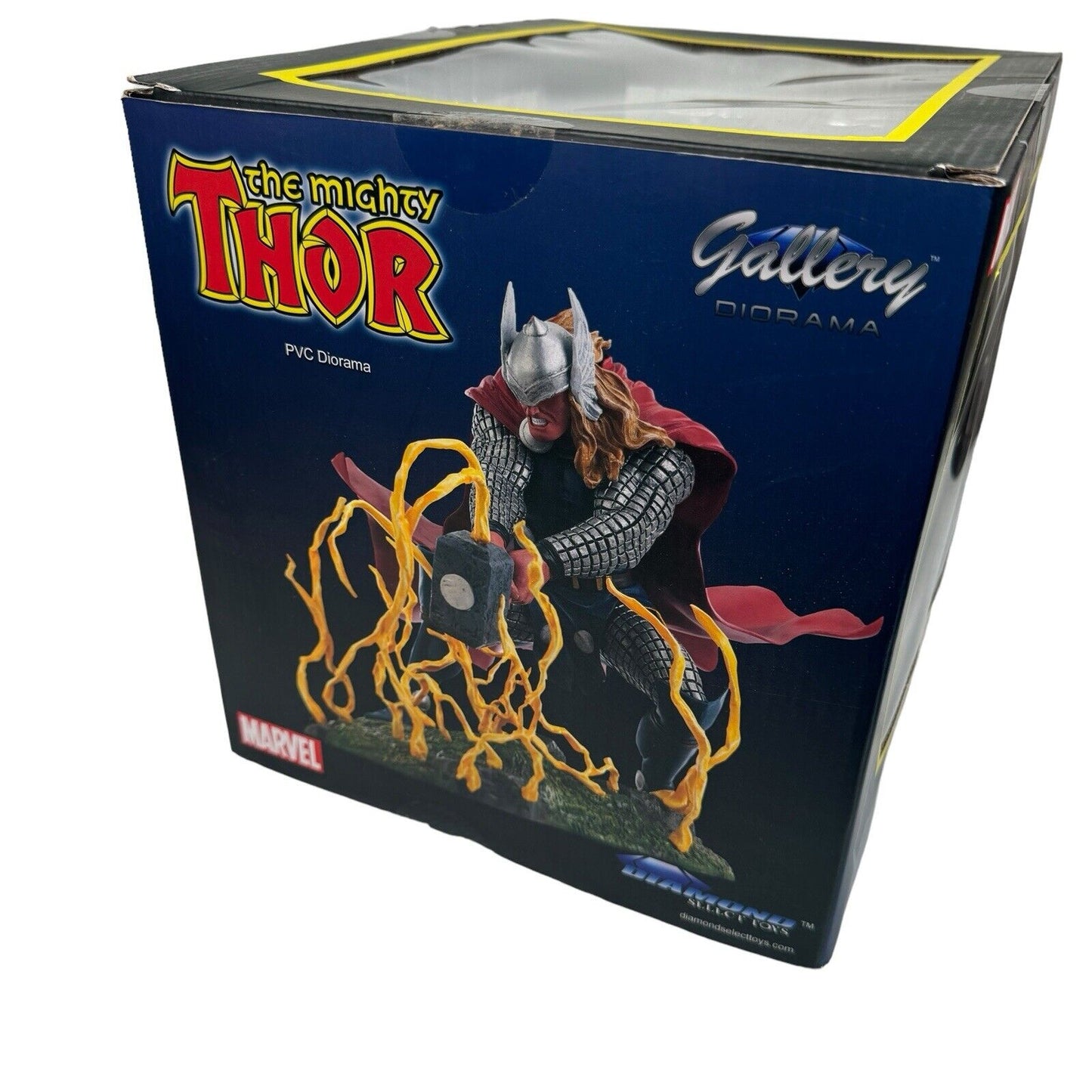 Marvel Comics The Mighty Thor statue Diorama Diamond Select Toy, New in Open Box