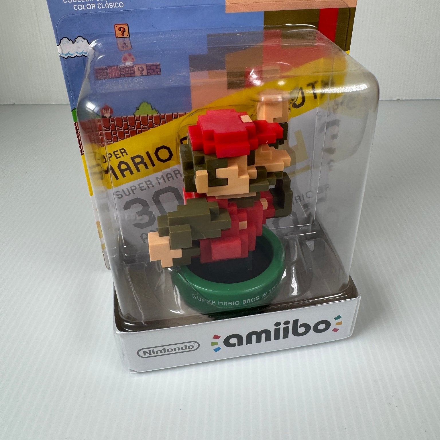 Nintendo 8-bit Mario Classic 30th Anniversary Color Amiibo Figure Wii U 3DS