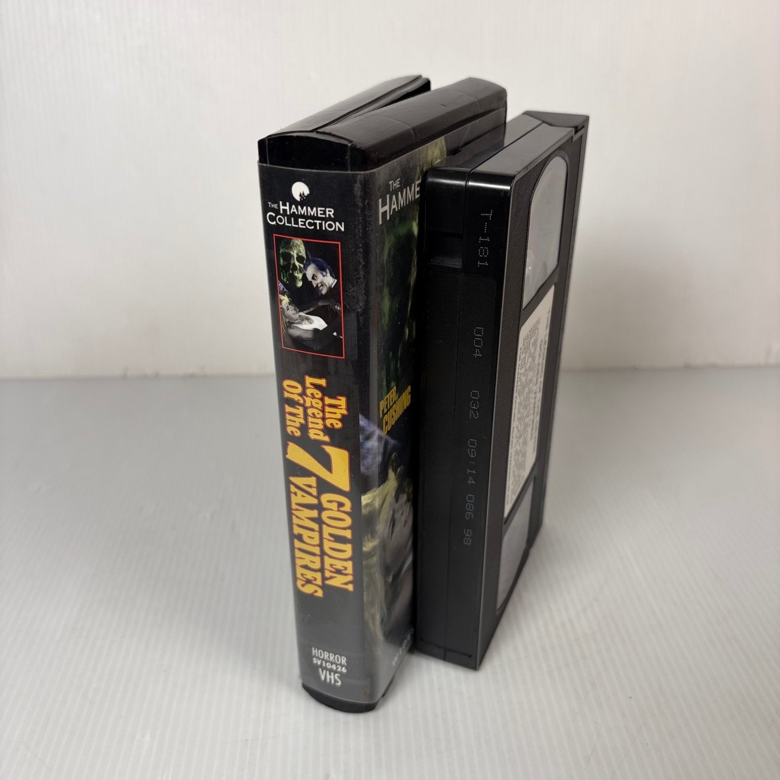 The Legend of the 7 Golden Vampires VHS 1974 Horror Action Hammer Clamshell Case