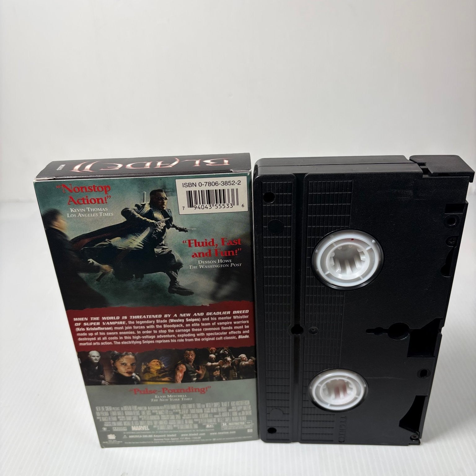 Blade II VHS 2002 Action Sci-Fi Includes Cypress Hill Music Video New Line