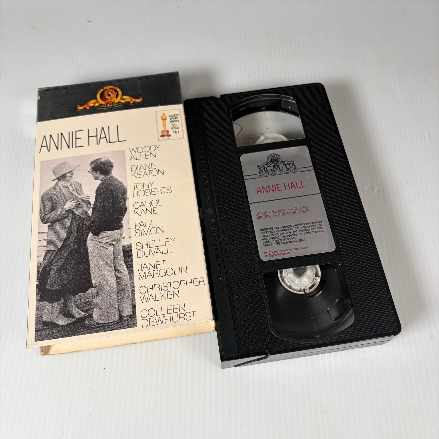 Annie Hall VHS 1977 Comedy Original Release MGM/UA Home Video