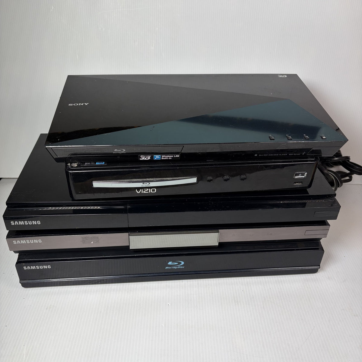 Lot of 5 AS IS Blu-ray DVD Players Sony BDP-S5100, Vizio, Samsung For Parts