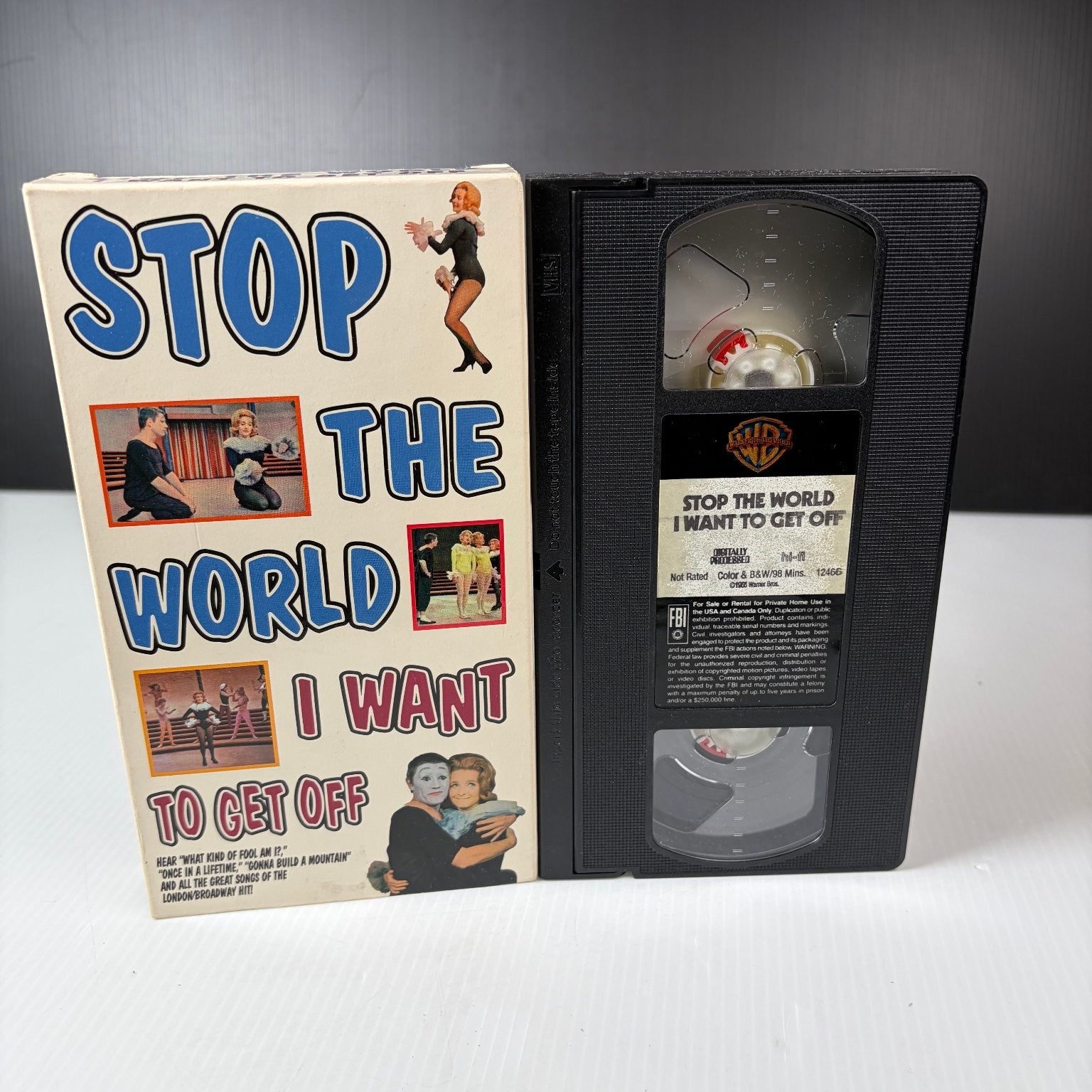 Stop The World I Want To Get Off VHS 1980 Musical Warner Home Video