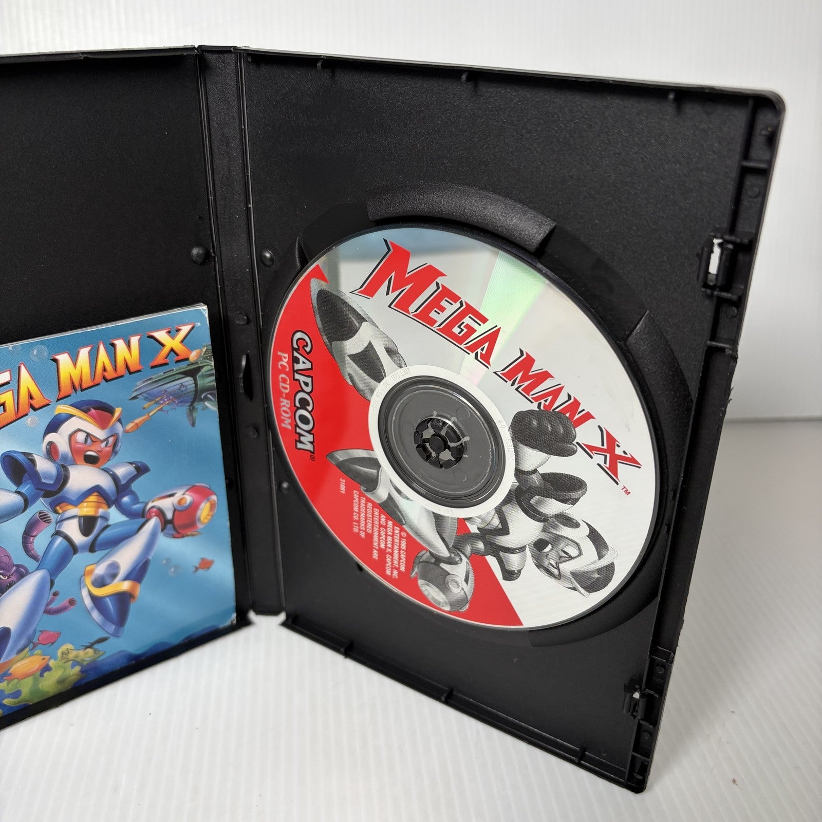 Mega Man X PC CD-ROM Game Capcom w/ Manual Action Platformer