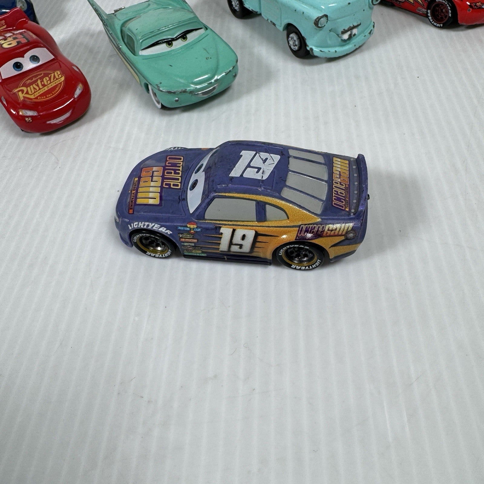 Lot Of Disney Pixar Cars Diecast & Plastic Toys Mater, Lightning McQueen & More