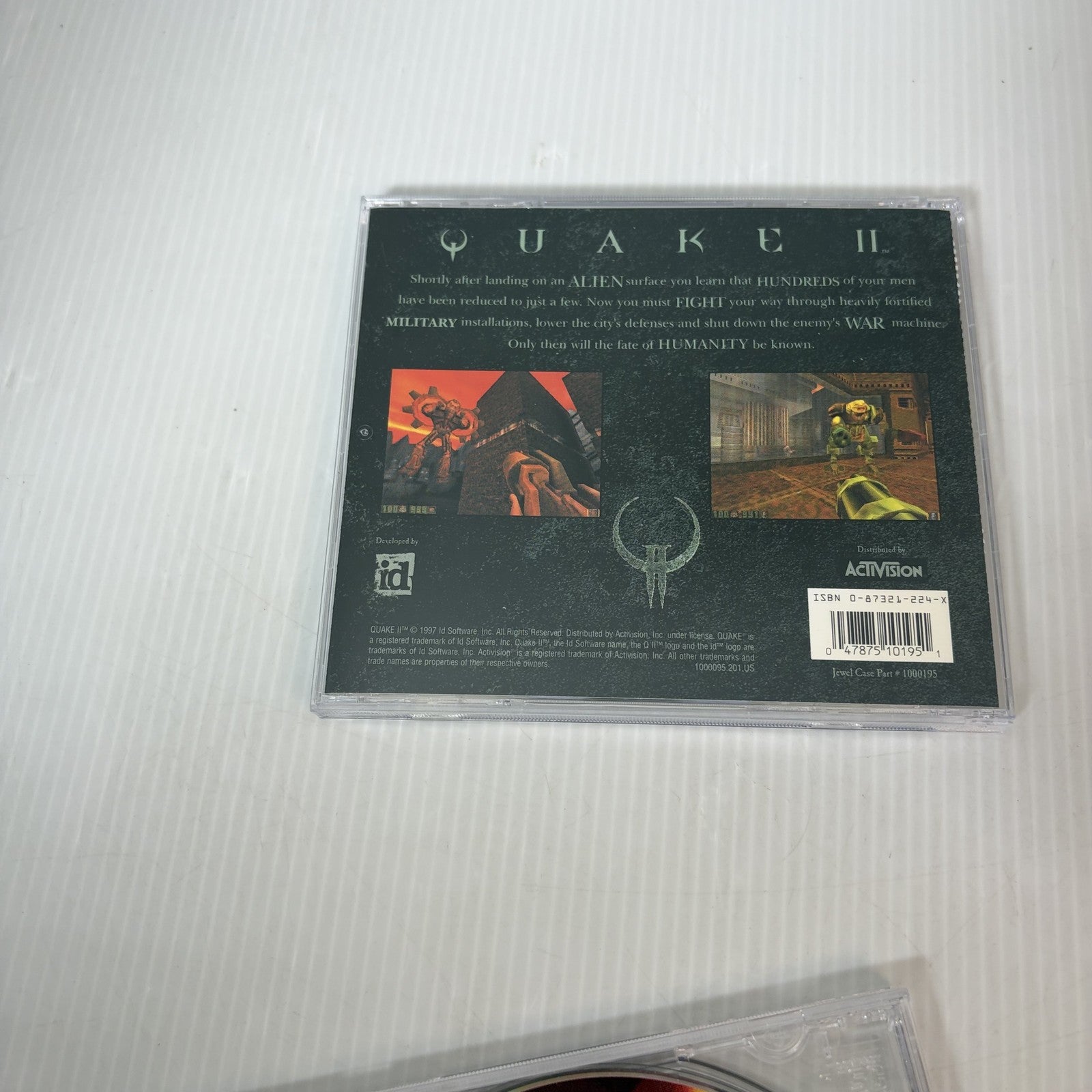 Quake II PC CD-ROM Video Game 1997 Activision ID w/ Extremities Netpack 1