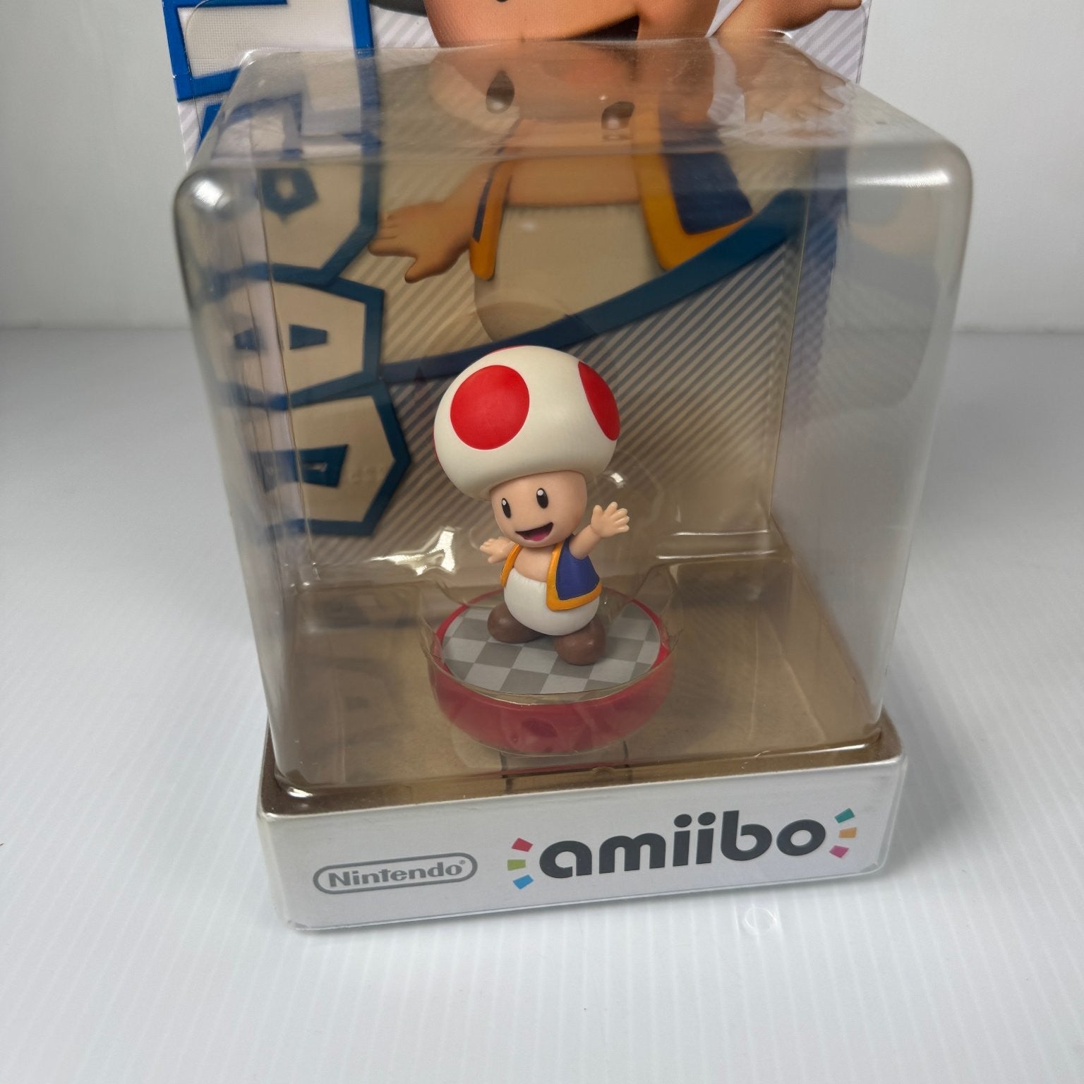 Nintendo Toad Amiibo Figure Compatible with Wii U & 3DS Super Mario