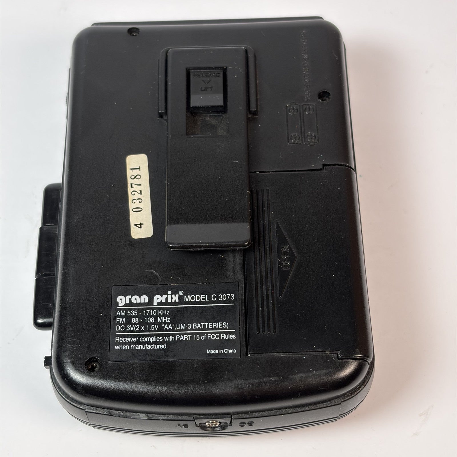 GPX Gran Prix C 3073 Stereo Cassette Player AM/FM Radio Bass Boost Walkman