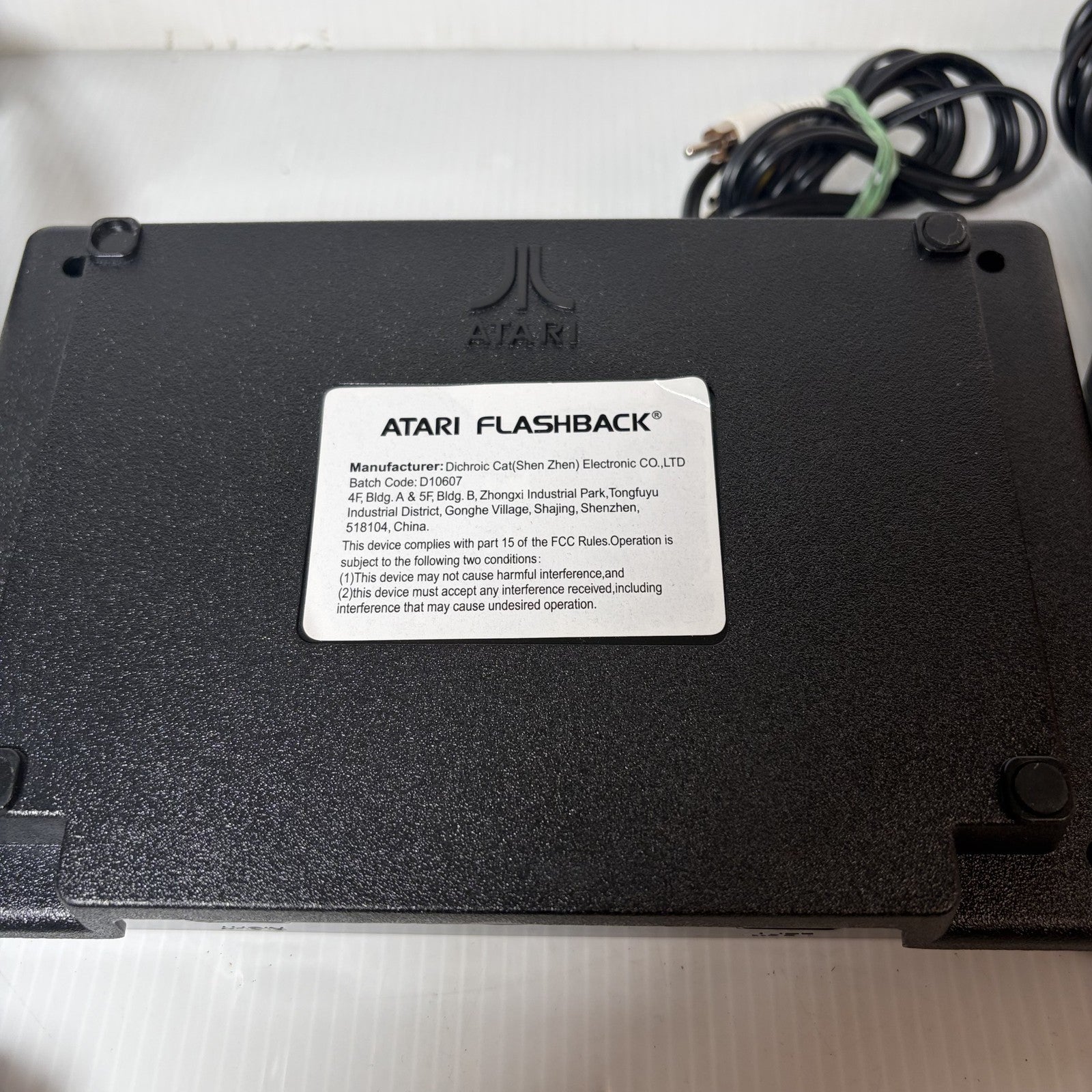 Atari Flashback 8 Classic Game Console System with 2 Joysticks Tested Working