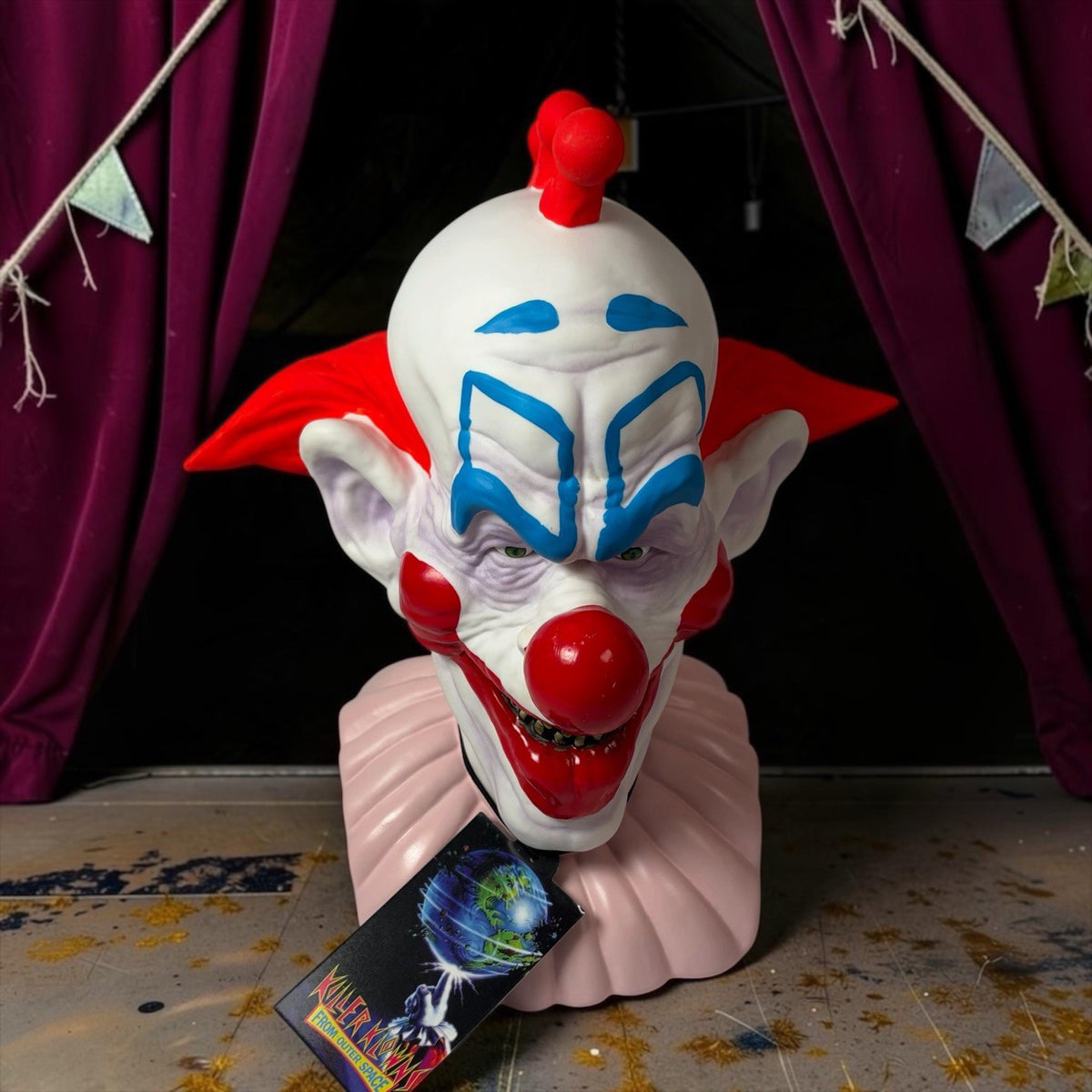 Trick Or Treat Studios Killer Klowns From Outer Space Mini Bust Slim Vinyl Bank