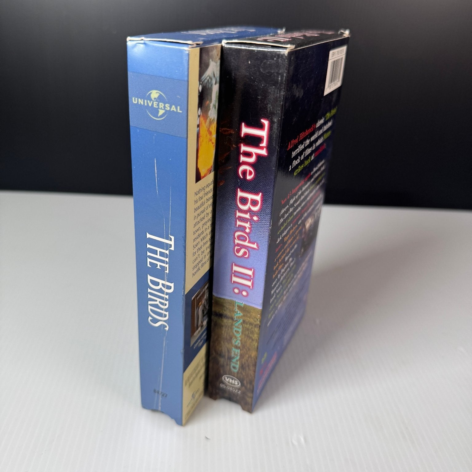 The Birds & The Birds II Lot of 2 VHS 1963 Horror Alfred Hitchcock Collection