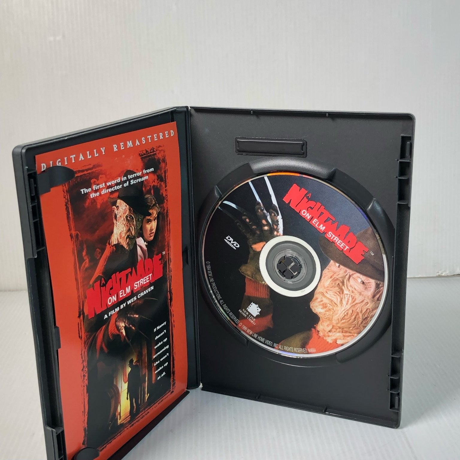 A Nightmare on Elm Street DVD 1984 Digitally Remastered Wes Craven Johnny Depp