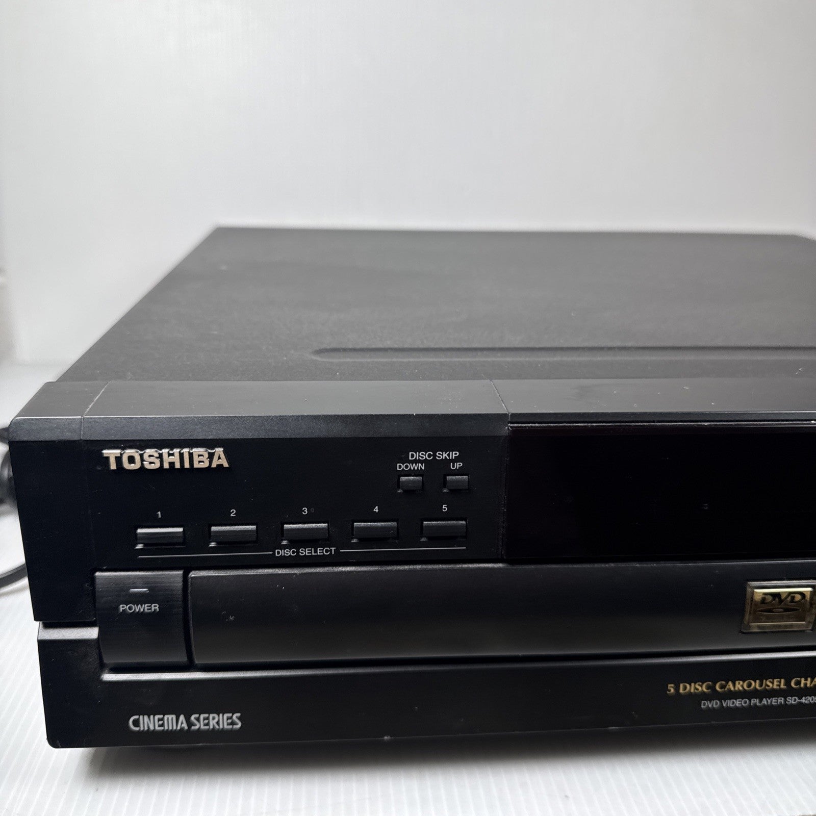 Toshiba Cinema Series 5 Disc CD  & DVD Video Player SD-4205 AS IS For Parts