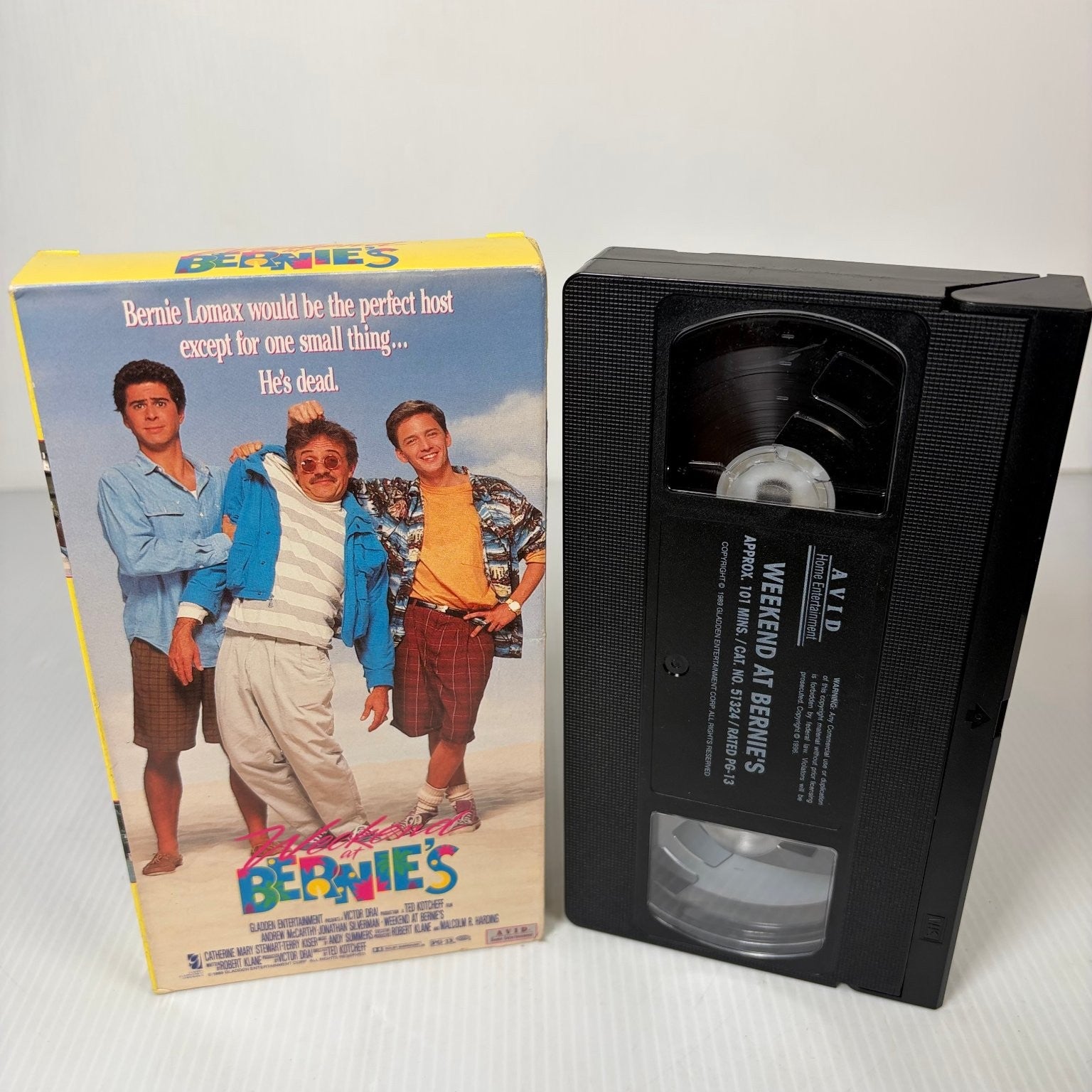 Weekend at Bernie's VHS 1989 Comedy Avid Home Entertainment PG-13