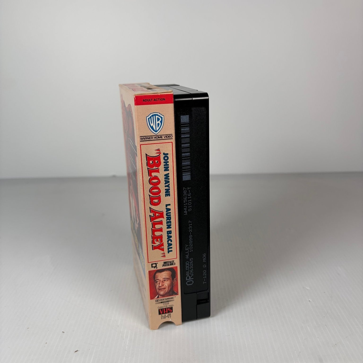 Blood Alley VHS 1991 John Wayne Lauren Bacall Action Warner Home Video