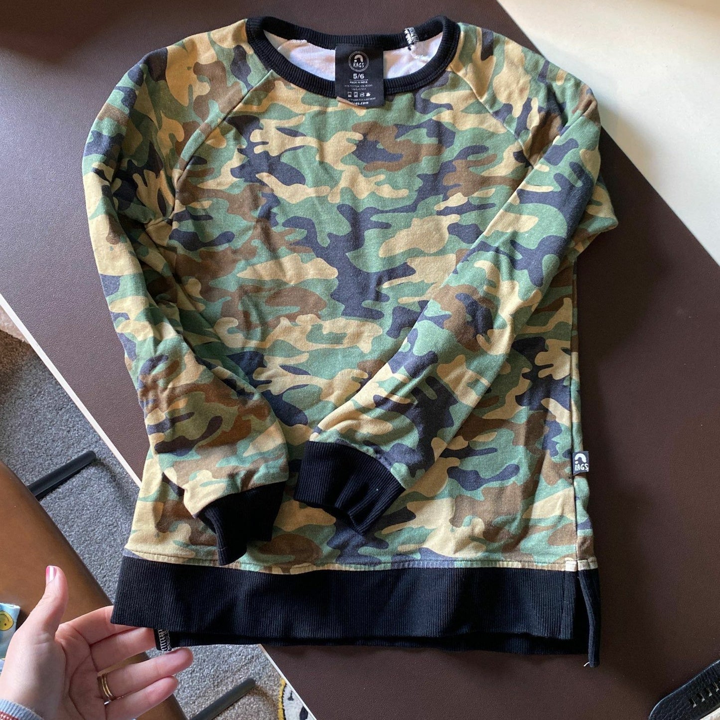 Camouflage Camo Rags to Raches Crewneck Sweater Size 5/6