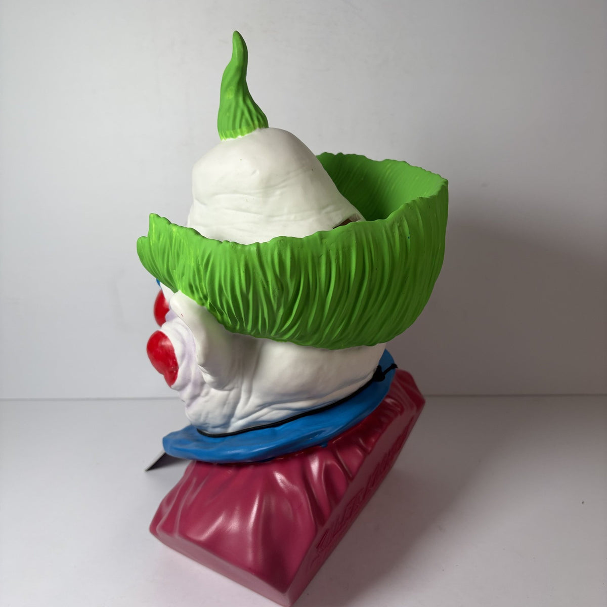 Killer Klowns From Outer Space Jumbo Vinyl Bank Mini Bust Trick Or Treat Studios
