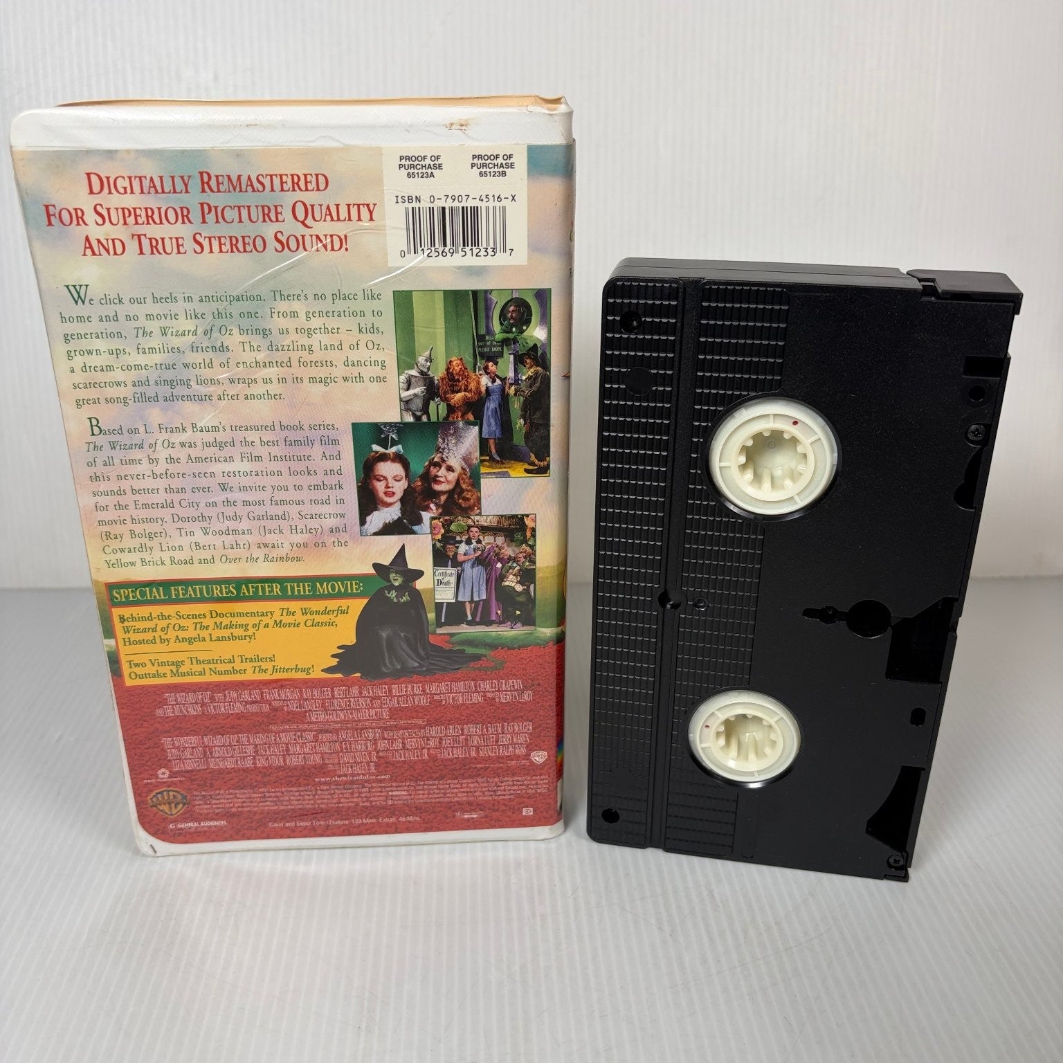 The Wizard of Oz VHS 1996 Family Musical Digitally Remastered Clamshell Case
