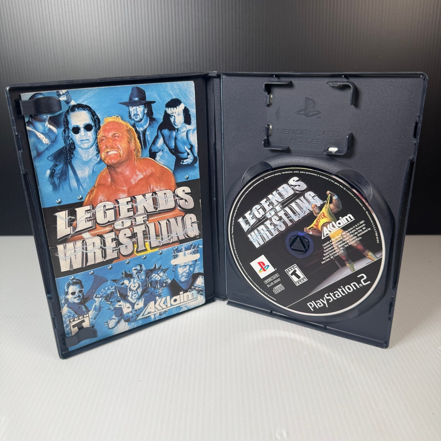 Legends of Wrestling with Hulk Hogan PlayStation 2 Game Multiplayer Complete CIB