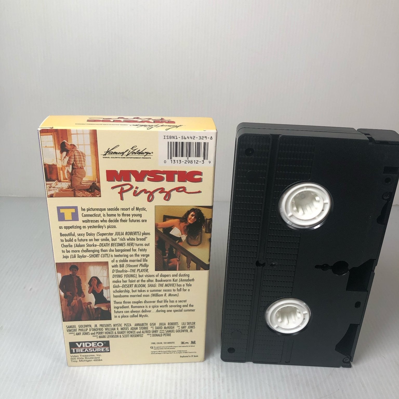 Mystic Pizza VHS 1988 Romantic Comedy Julia Roberts Samuel Goldwyn