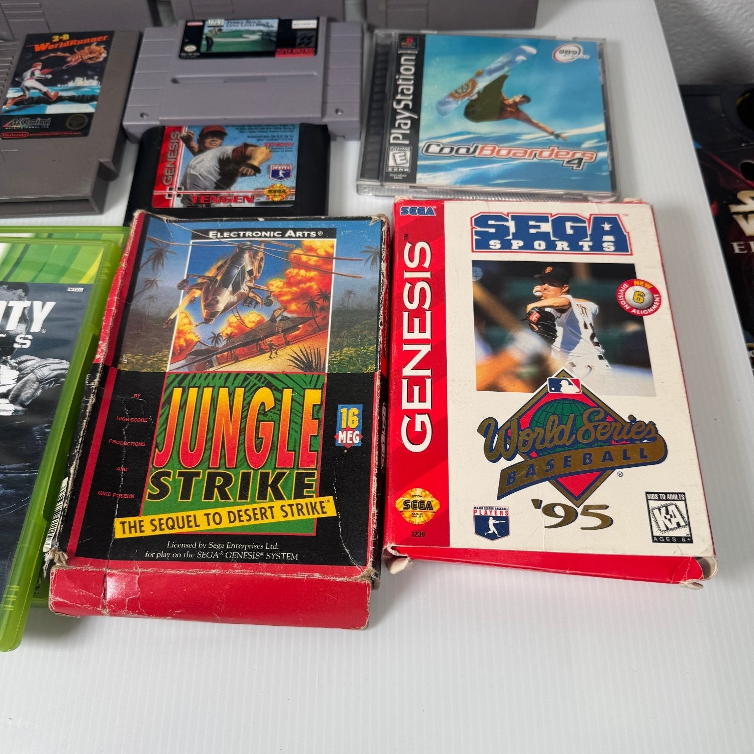 Mixed Lot of 20 Retro Games NES, Genesis, Xbox 360 & More Bioshock, Cabela's