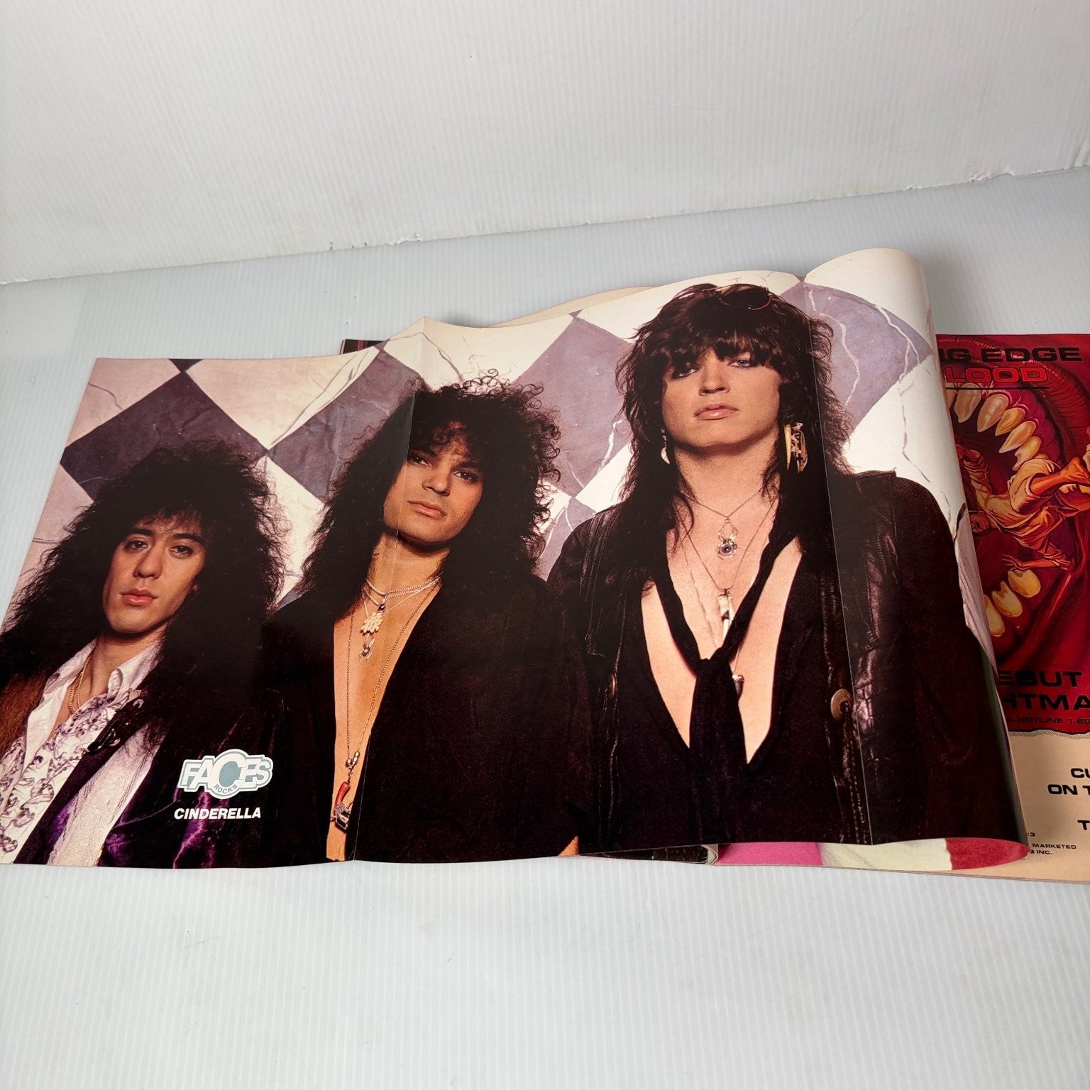 Faces Rocks Magazine September 1988 Van Halen Poison Metal Magazine w/ Posters