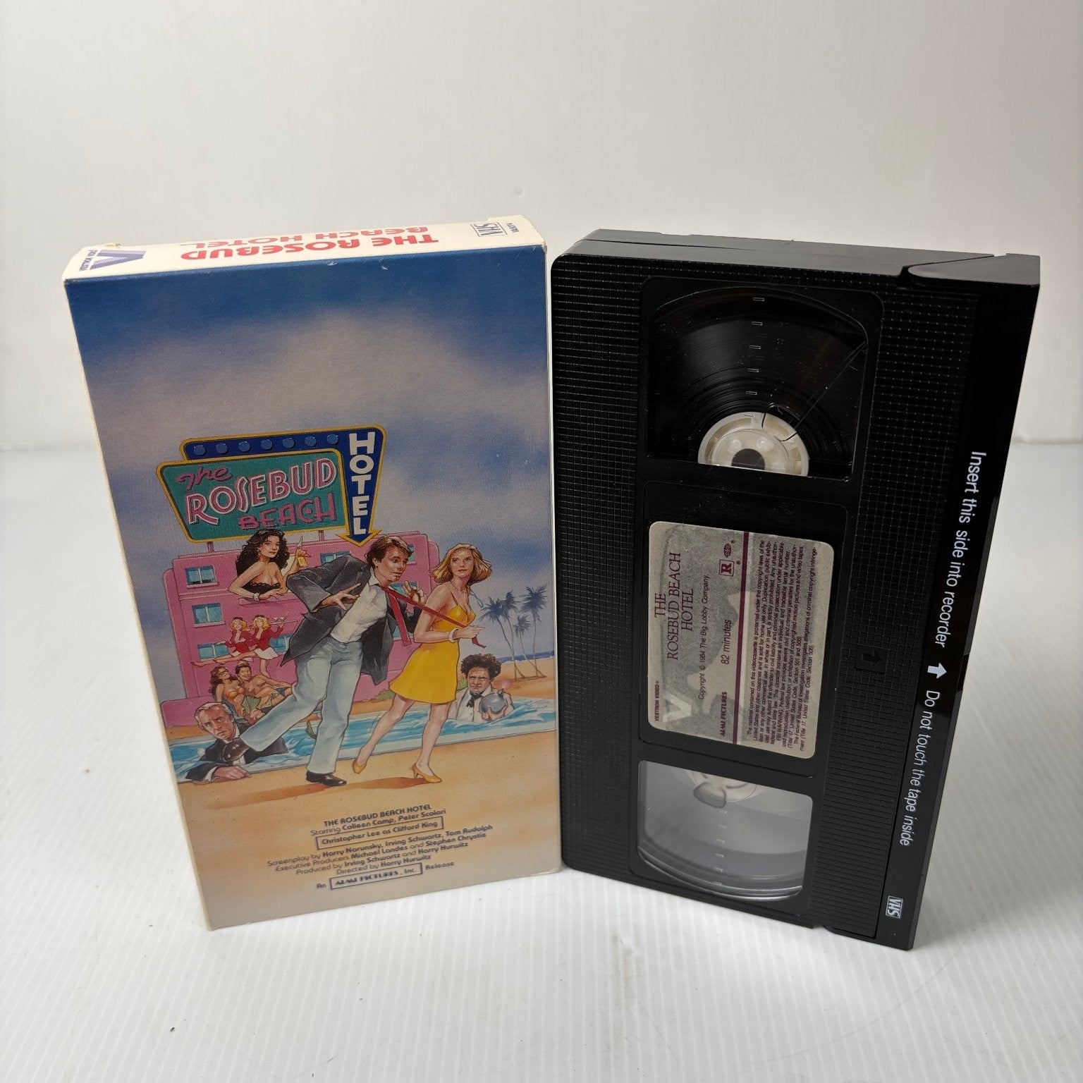The Rosebud Beach Hotel VHS 1985 Comedy Embassy Home Entertainment RARE