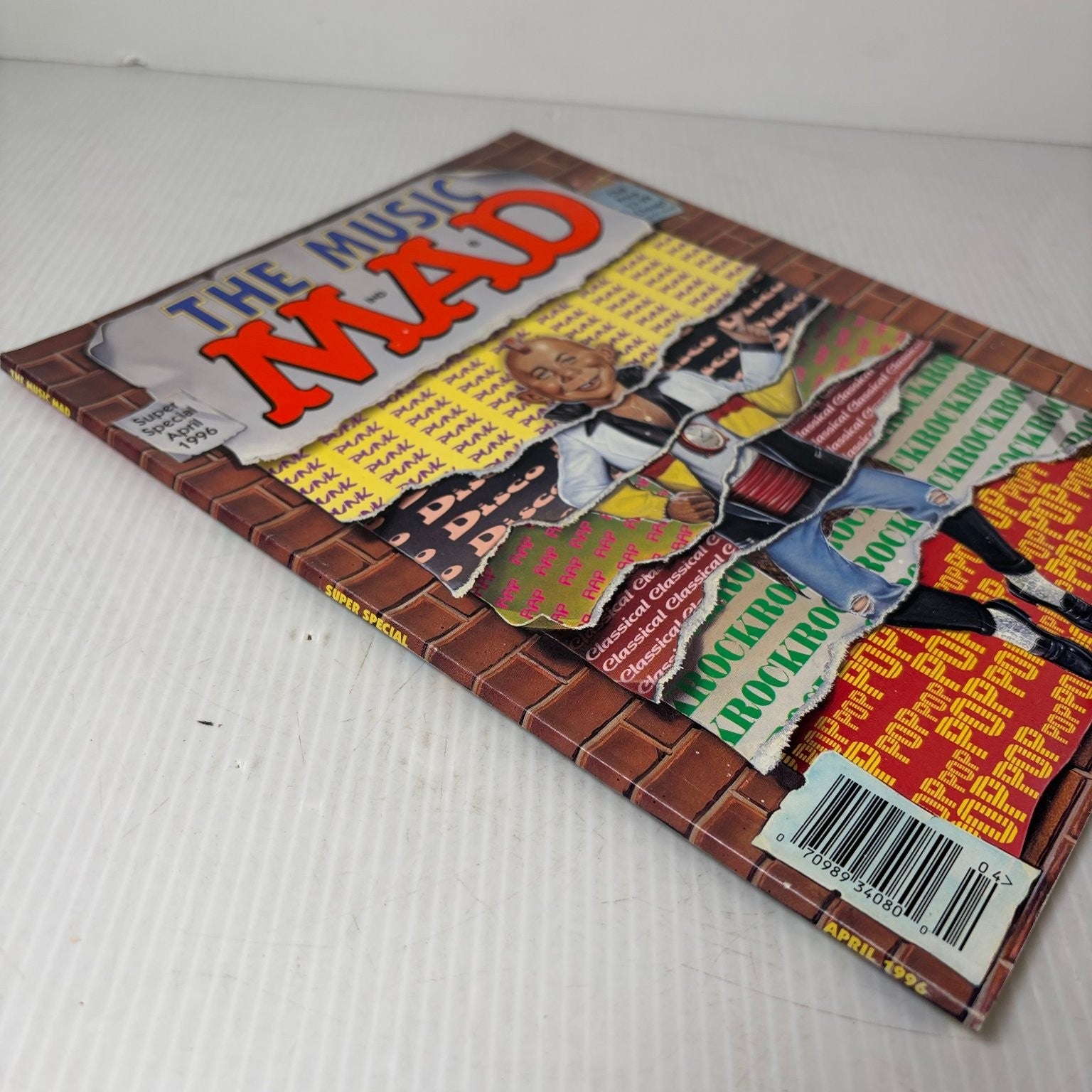 Mad Magazine Super Special April 1996 The Music Alfred E. Neuman Parody
