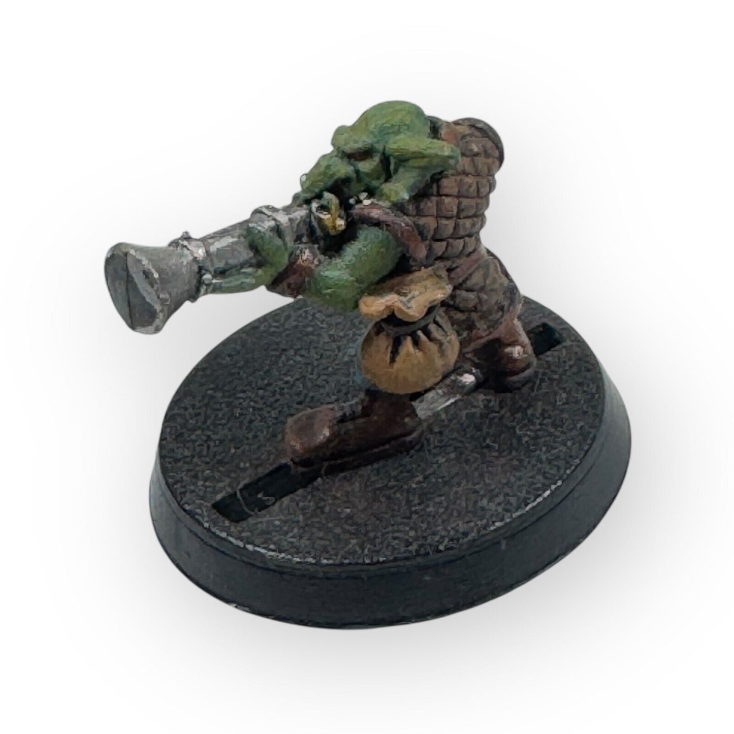 Warhammer 40K Rogue Trader Freebooter Gretchin Armed with Blunderbuss Painted