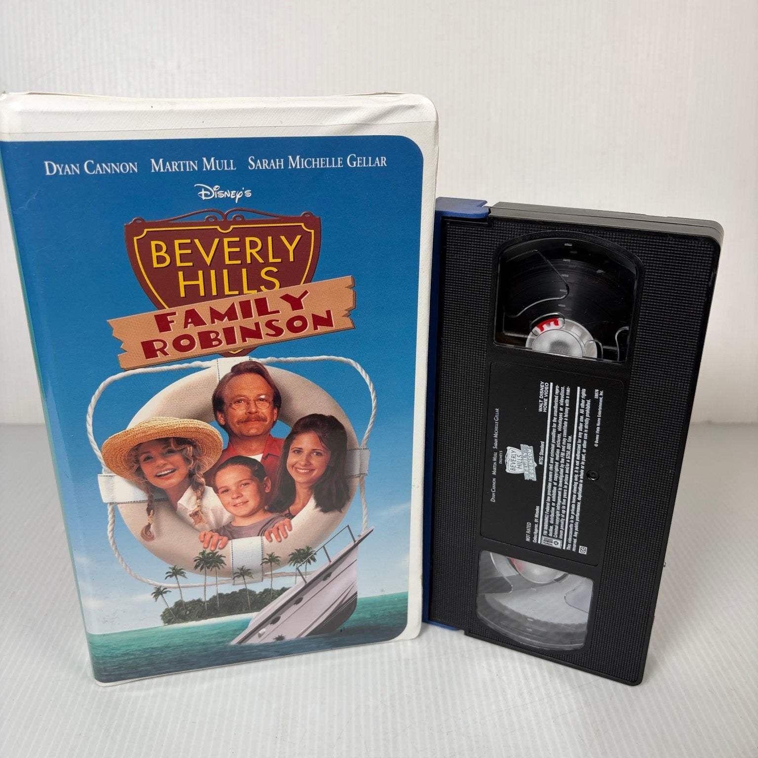 Beverly Hills Family Robinson VHS 1997 Family Disney Sarah Michelle Gellar