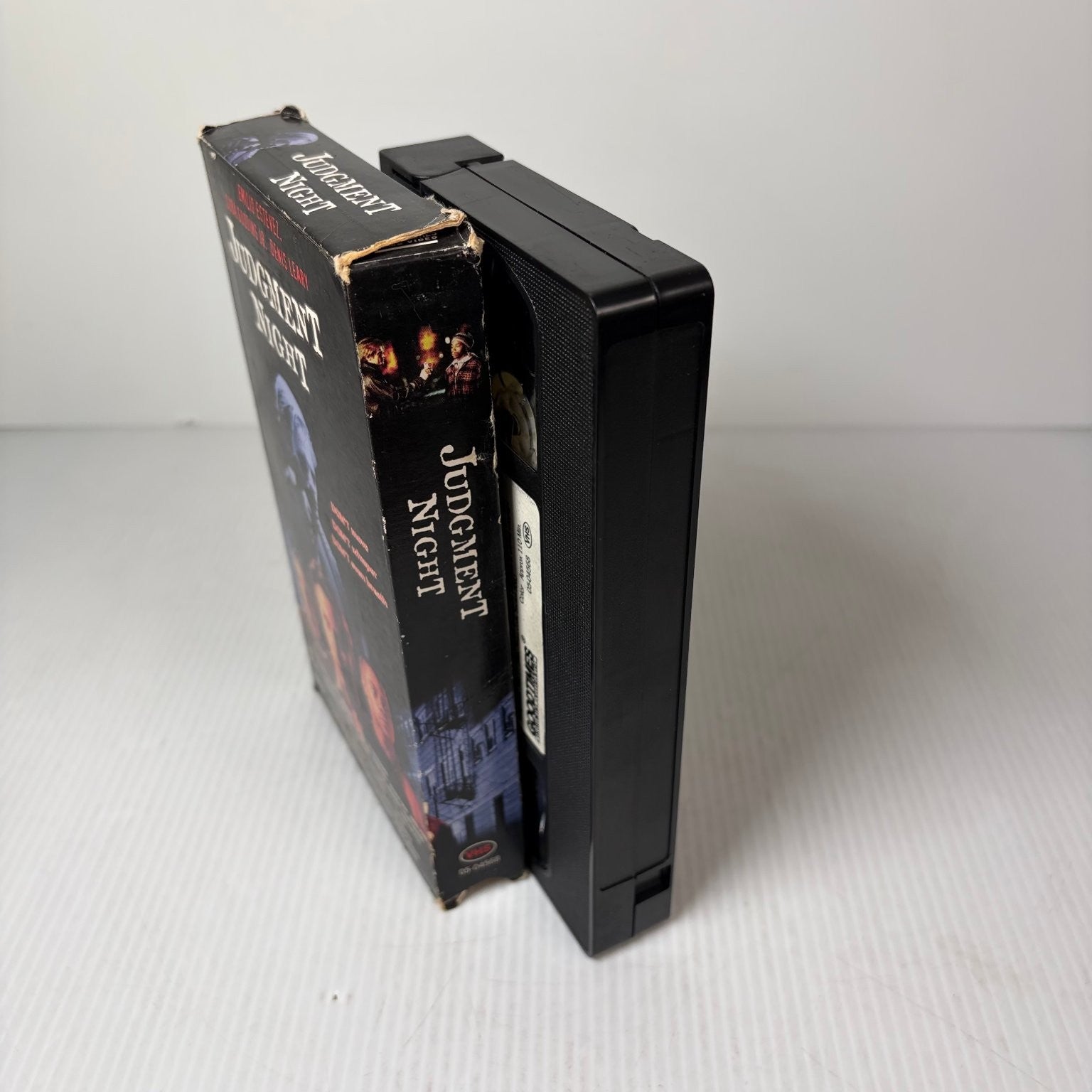 Judgment Night VHS 1993 Action Thriller Emilio Estevez Cuba Gooding Jr