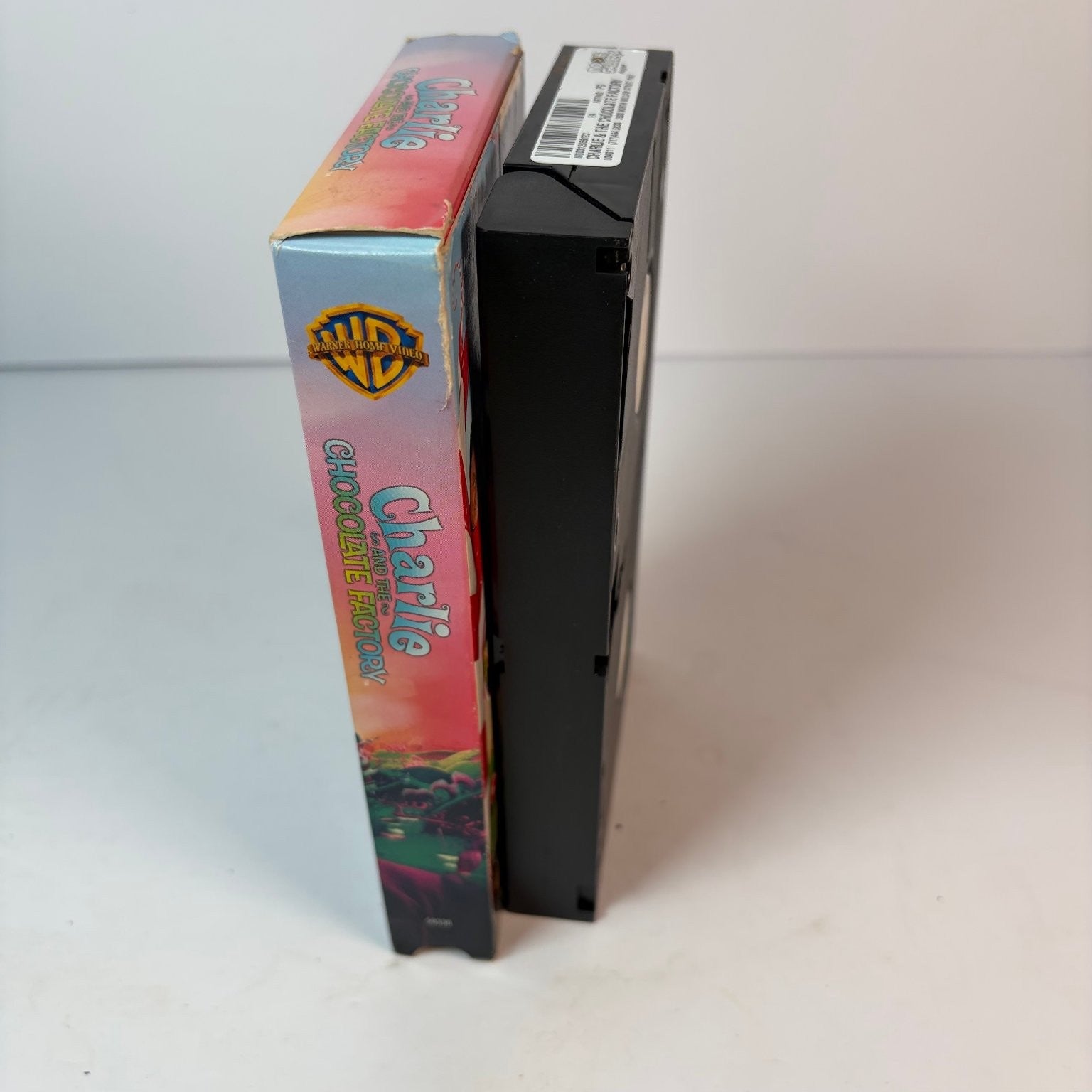 Charlie and the Chocolate Factory VHS 2005 Family Fantasy Adventure Warner