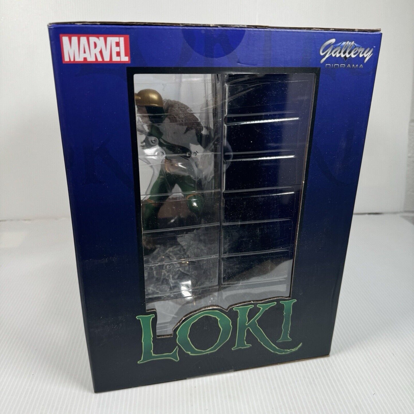 MARVEL GALLERY LOKI 10" PVC DIORAMA TOY FIGURE STATUE DIAMOND SELECT AVENGERS