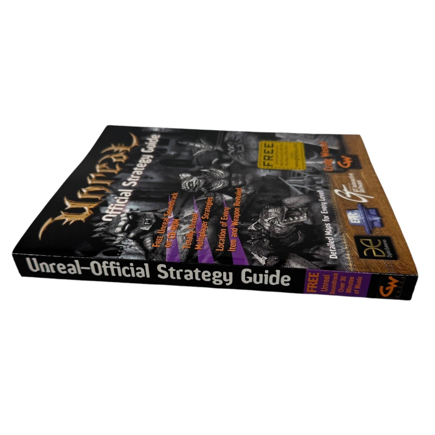 Unlock the Secrets of Unreal : The Official Game Guide with Sealed Bonus Disc