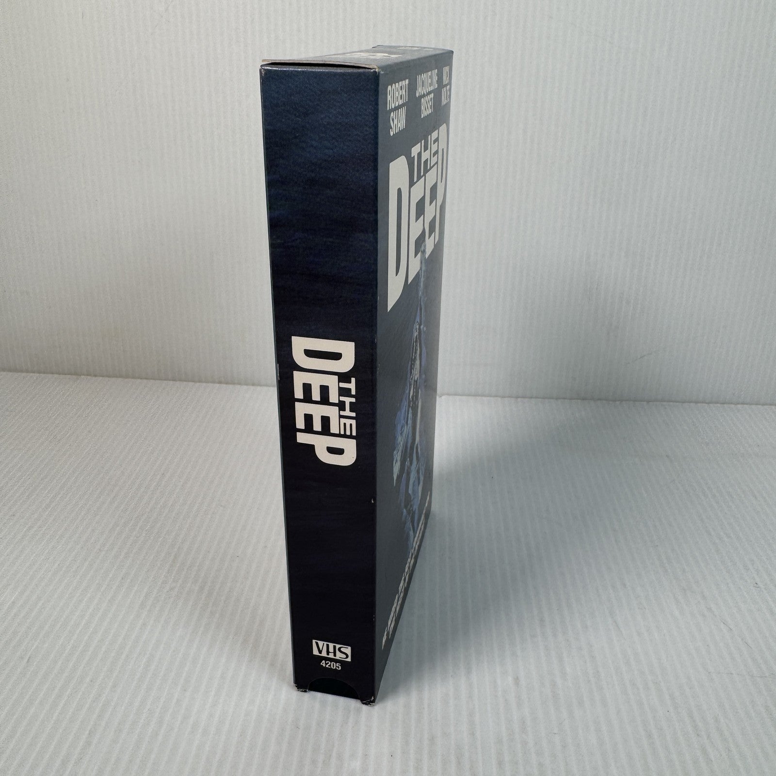 Vintage The Deep VHS 1977 Robert Shaw Jacqueline Bisset Nick Nolte Movie Thrille