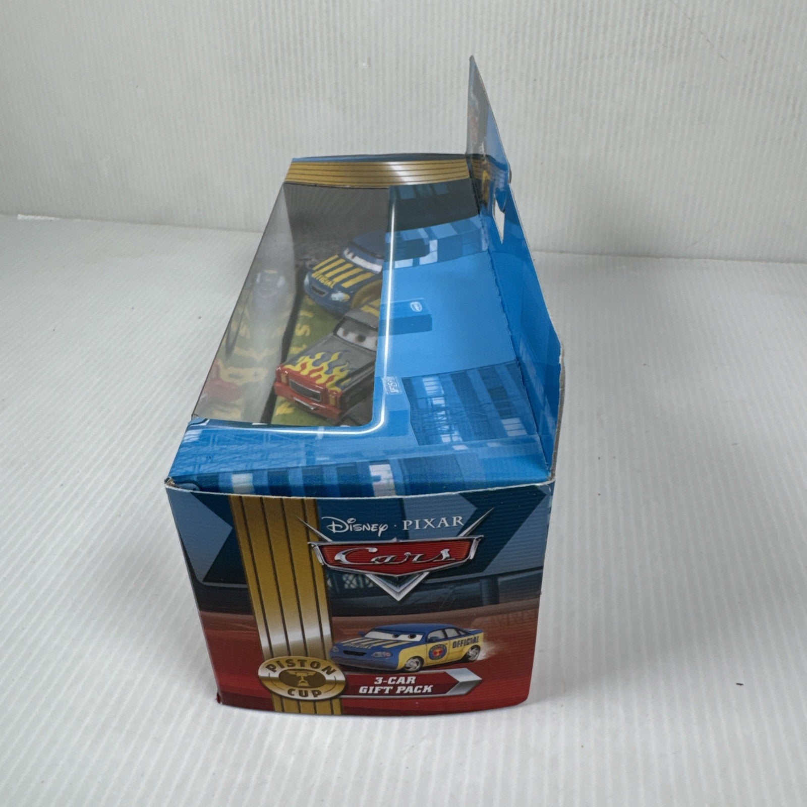 Disney Pixar Cars PISTON CUP 3-CAR GIFT PACK DARREL BOB TOM 2010 1:55 Diecast