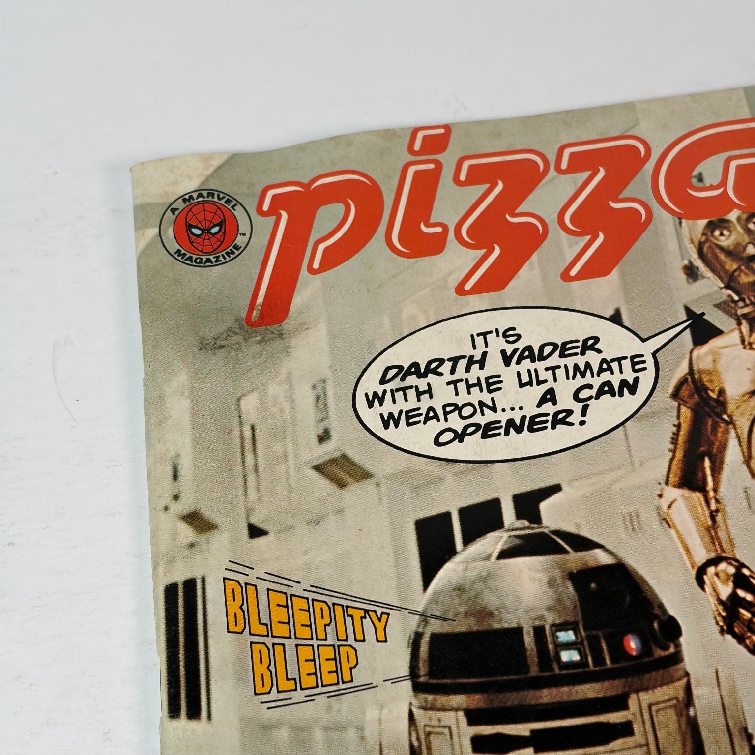 Pizzazz October 1977 Star Wars R2-D2 C-3PO Magazine First Issue Marvel