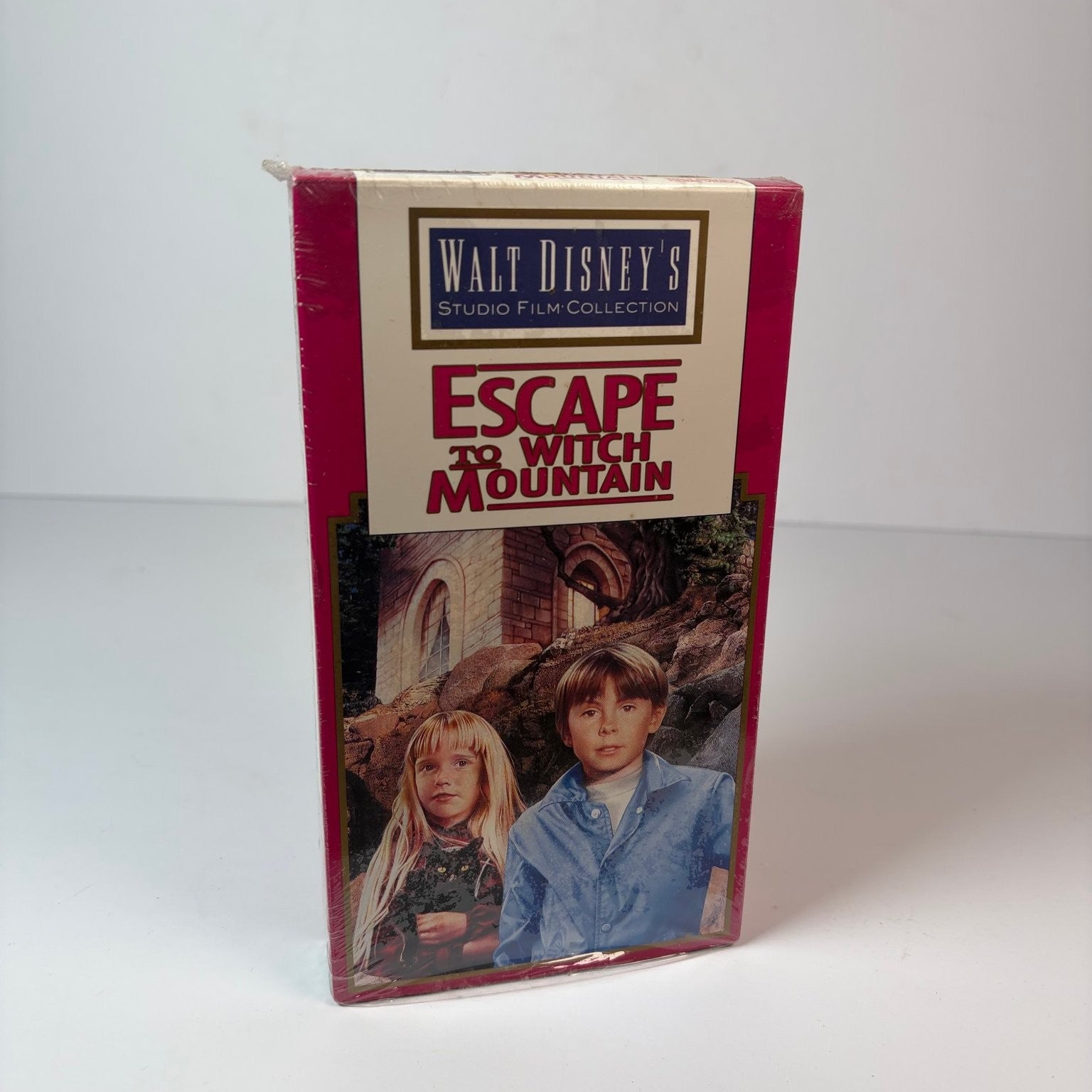 Escape to Witch Mountain VHS 1975 Family Sci-Fi Disney Studio Film Collection